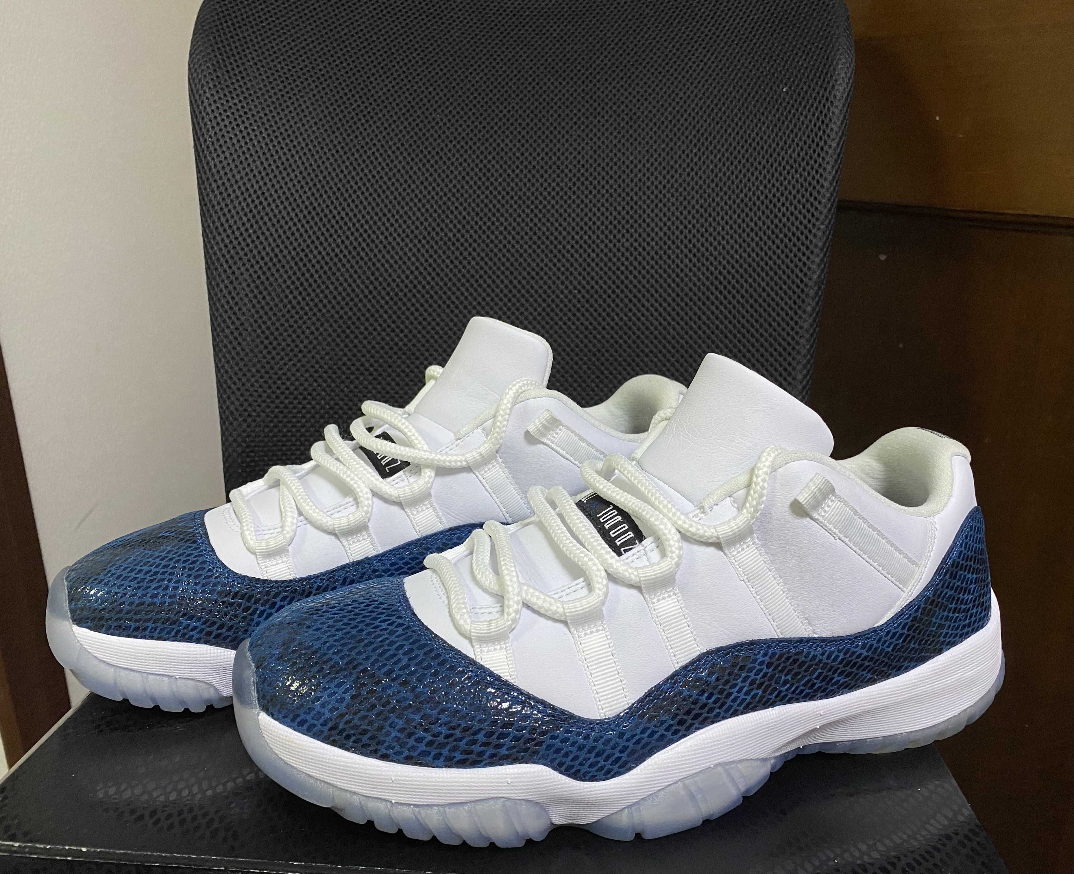 AIR JORDAN 11 LOW "SNAKESKIN"