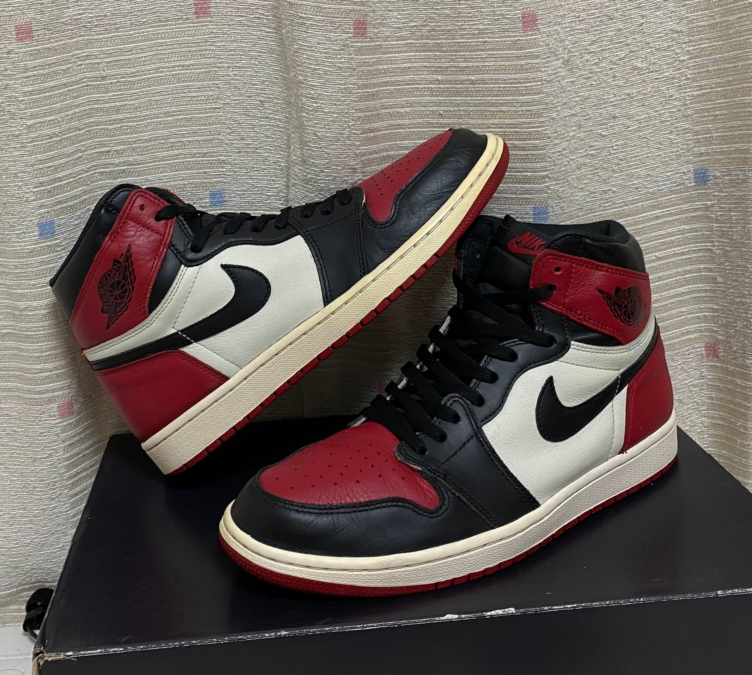 Nike Air Jordan 1 Retro High OG "Bred Toe"