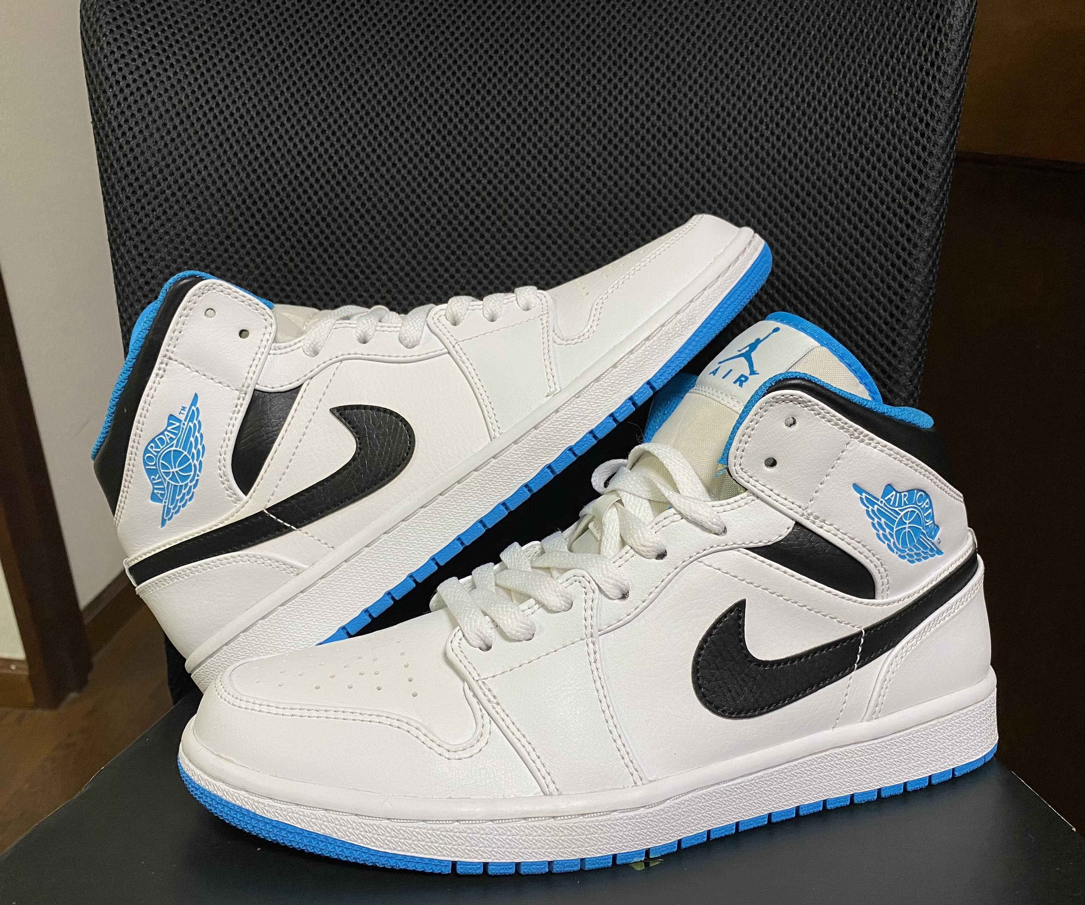 Nike Air Jordan 1 Mid "White/Laser blue"