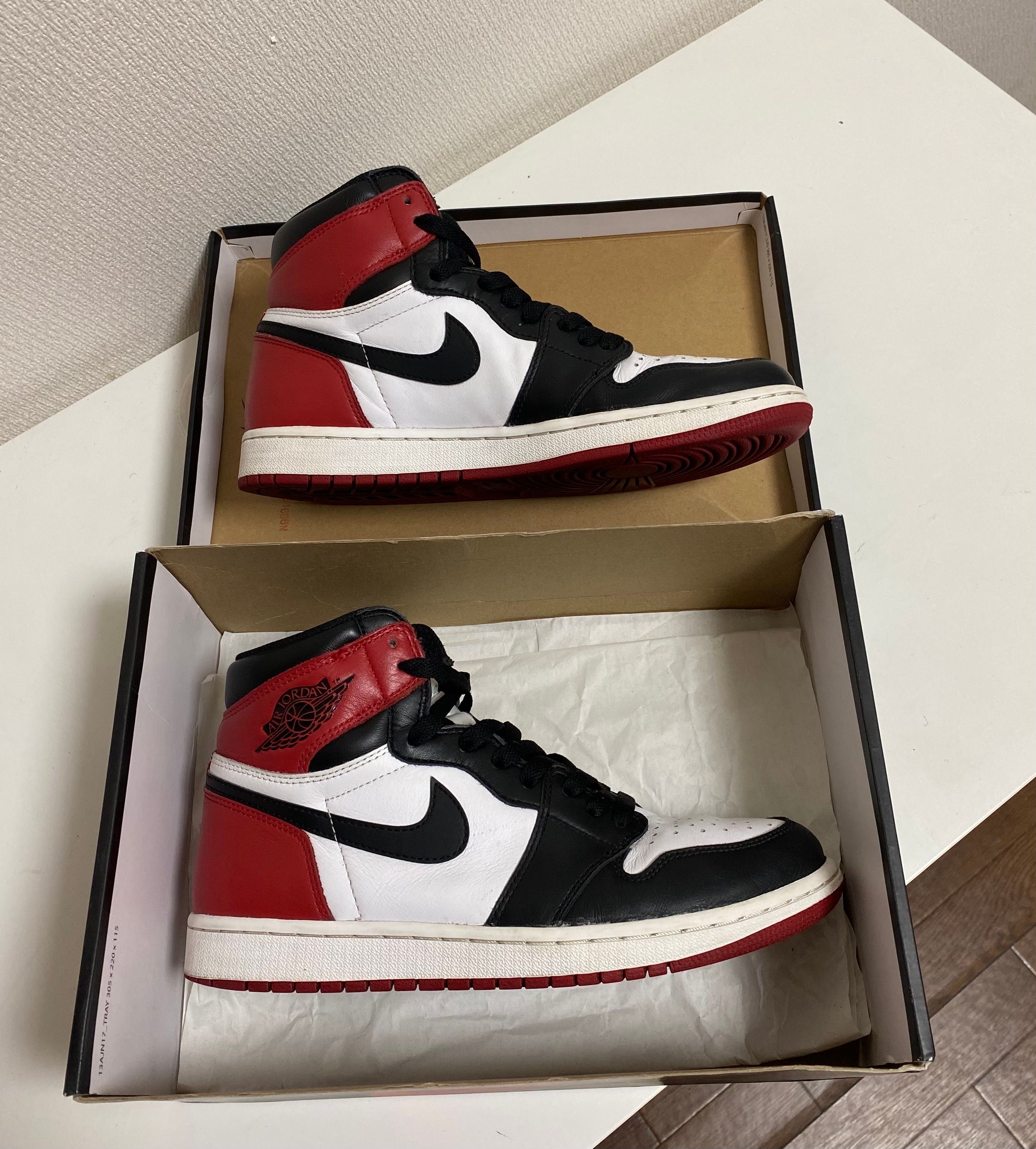 Nike Air Jordan 1 Retro High OG "Black Toe"(2016)