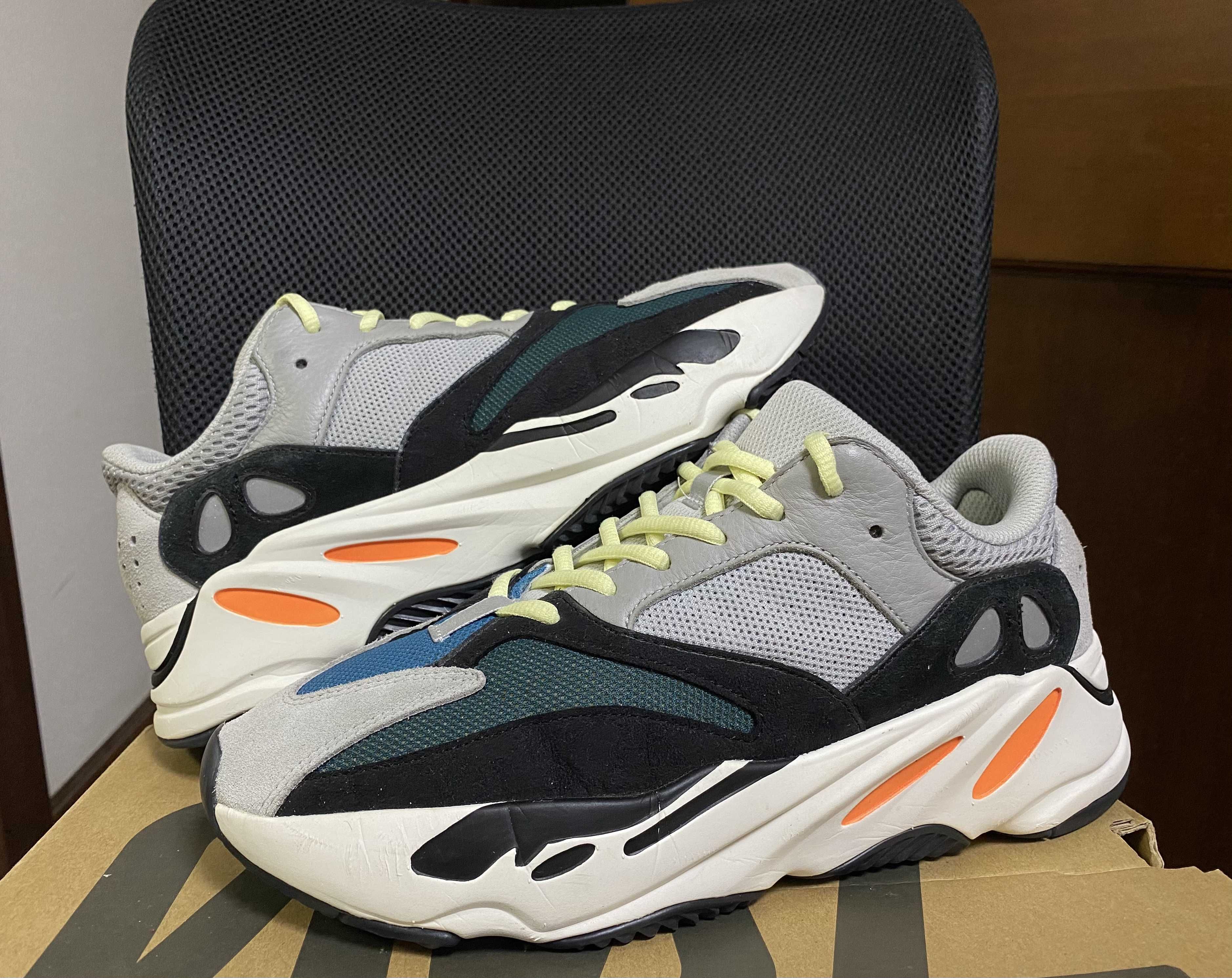 adidas YEEZY Boost 700 "Wave Runner"