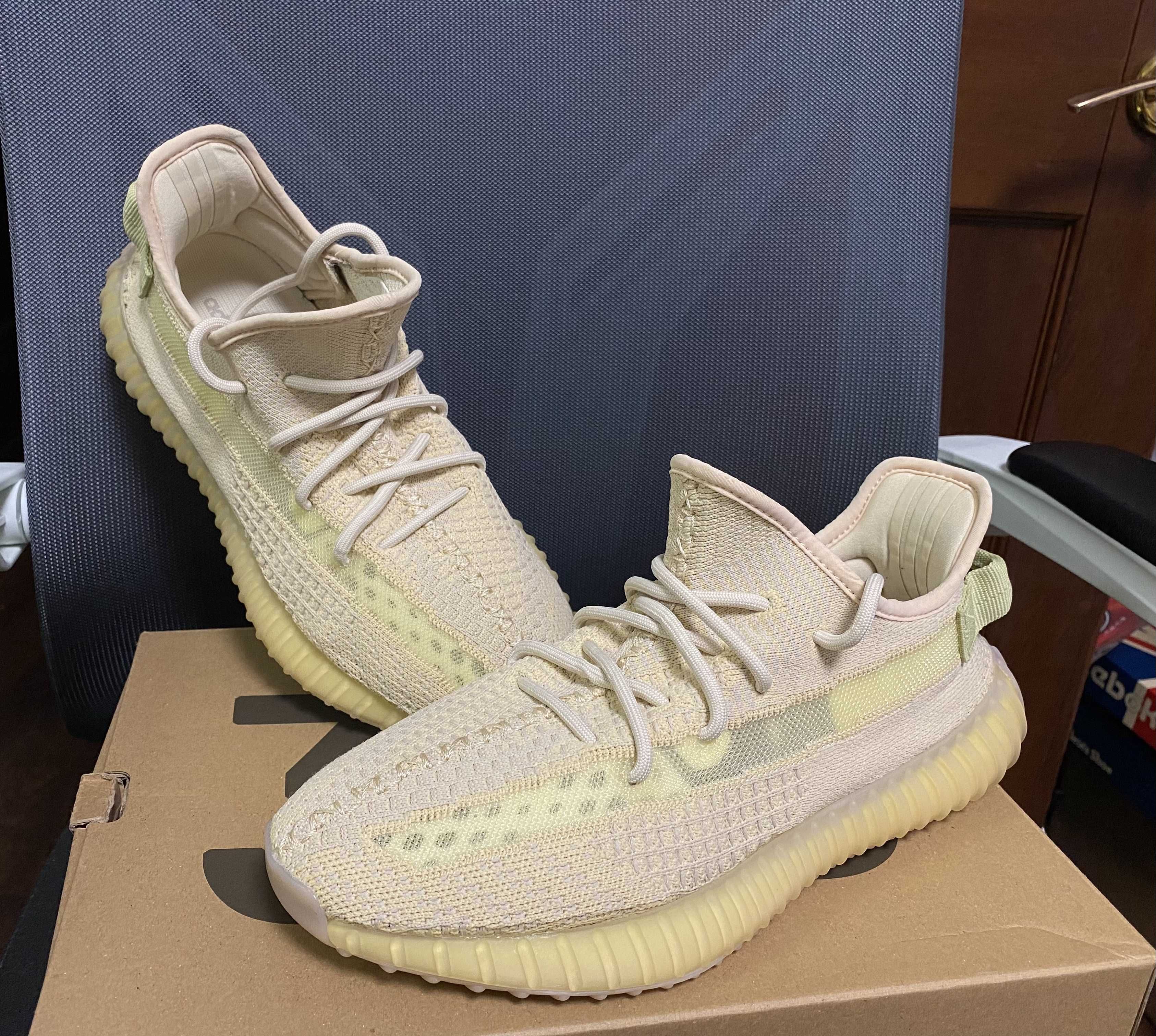 adidas YEEZY Boost 350 V2 "Flax"