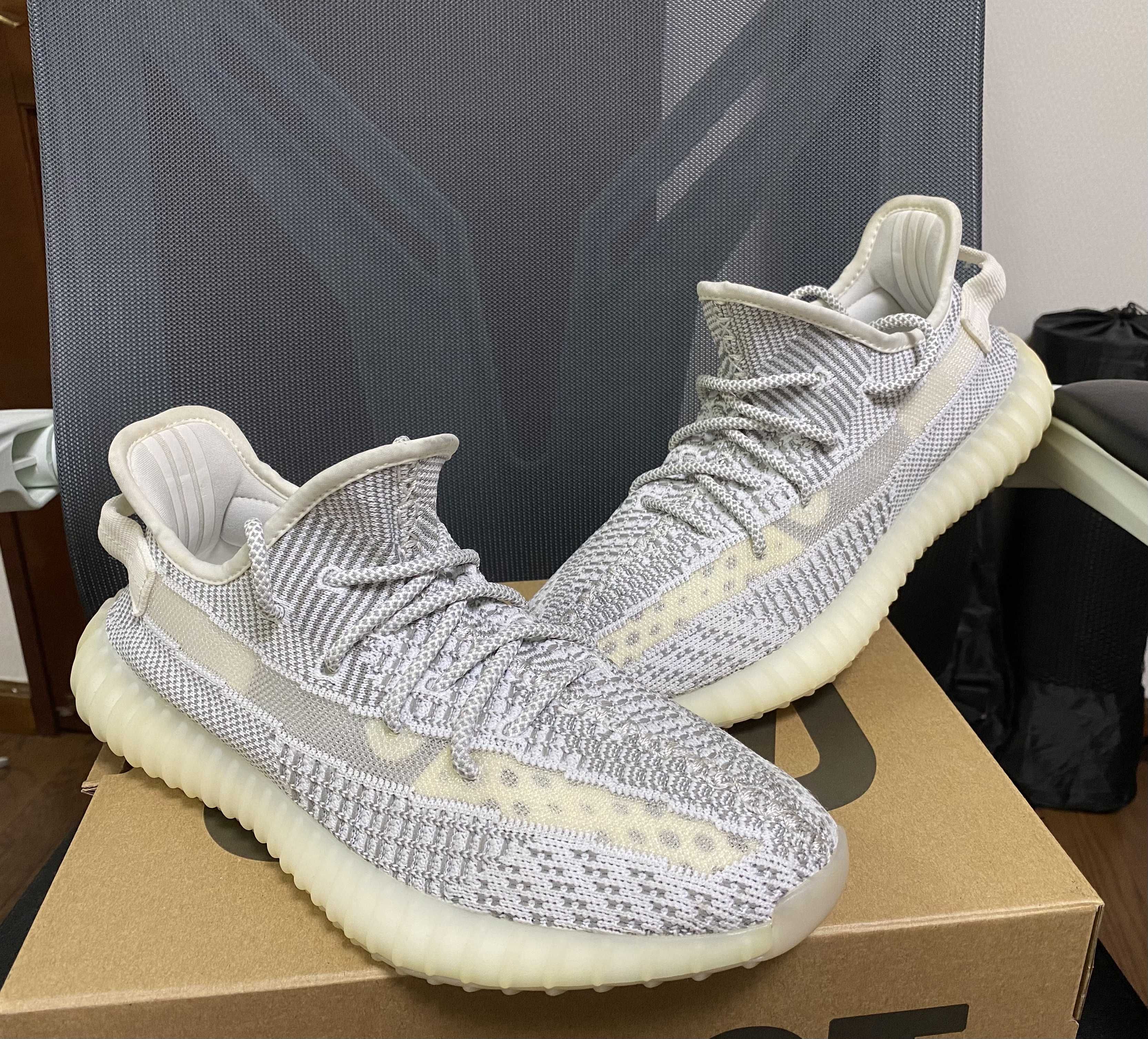 adidas YEEZY Boost 350V2 "Static"