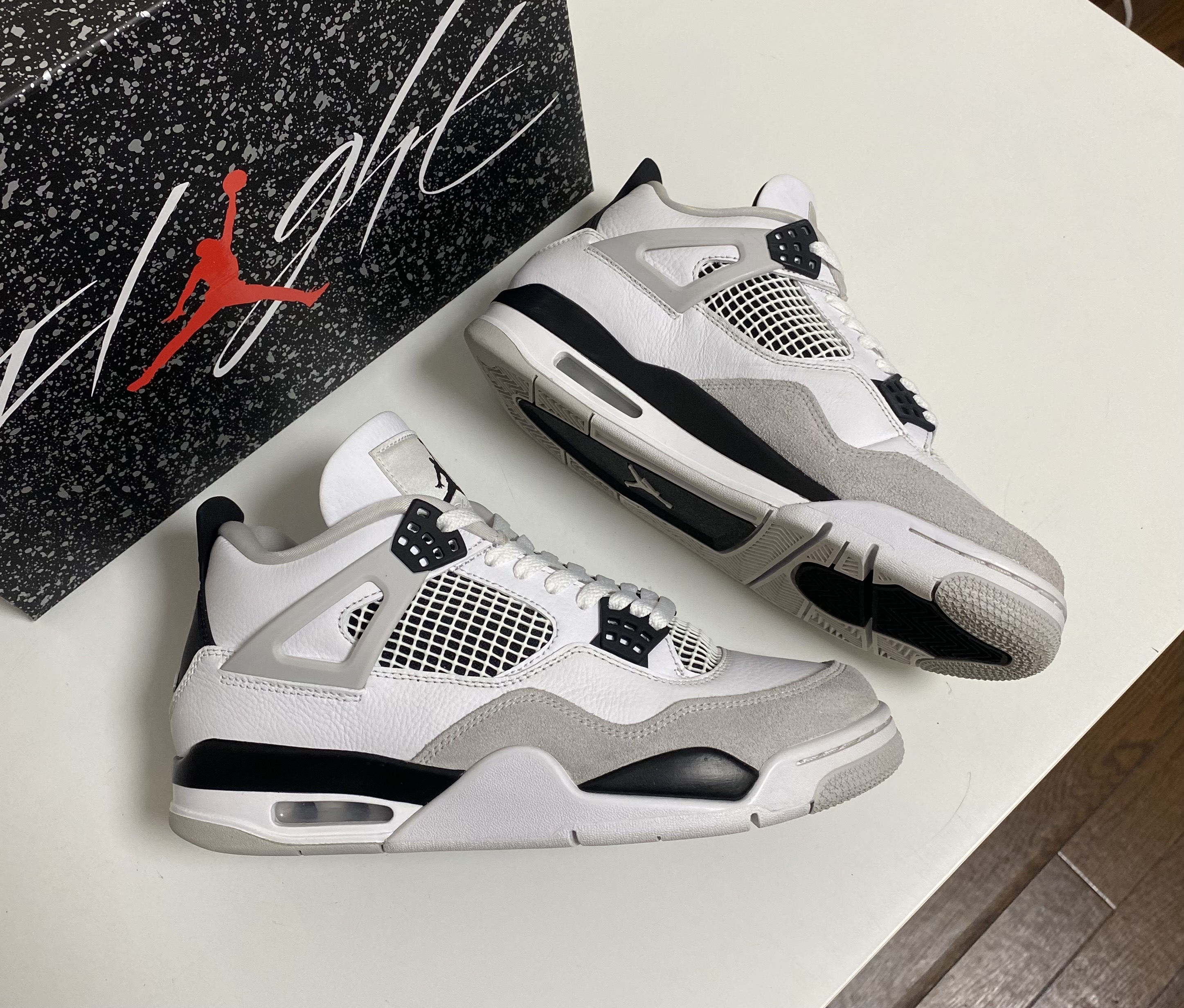 Nike Air Jordan 4 "Military Black"