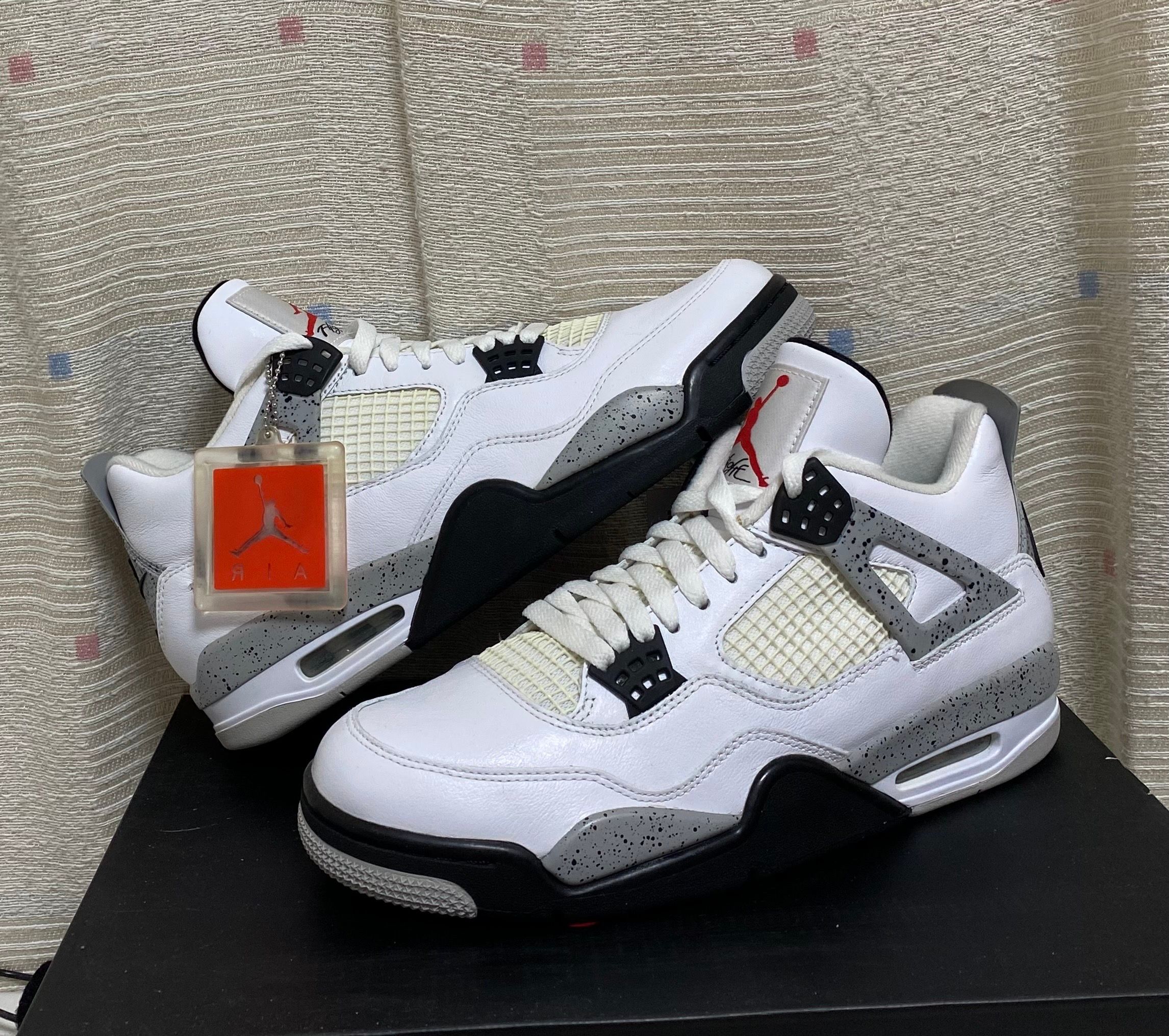 Nike Air Jordan 4 Retro "White Cement" (2016)