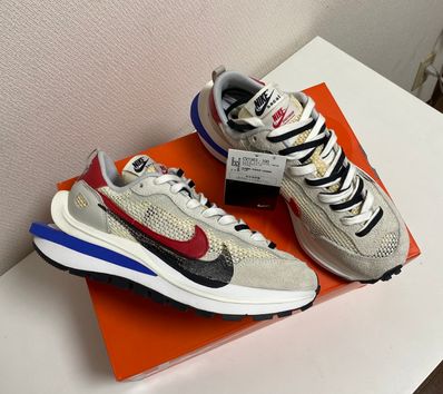 sacai × Nike Vapor Waffle "Royal Fuchsia"