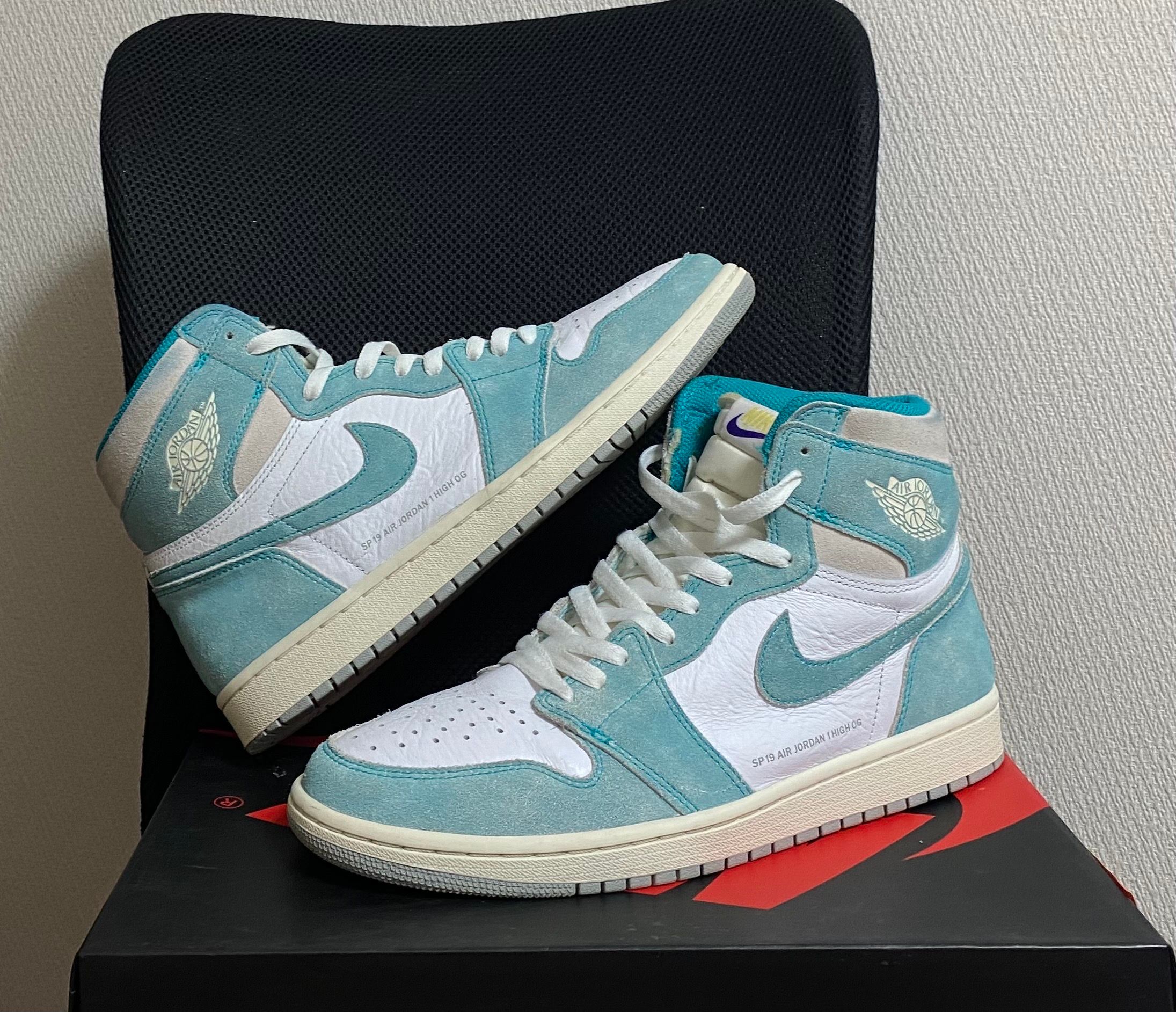Nike Air Jordan 1 Retro High OG "Turbo Green"