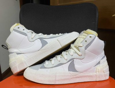 sacai × NIKE BLAZER MID "WHITE/WOLF GREY"