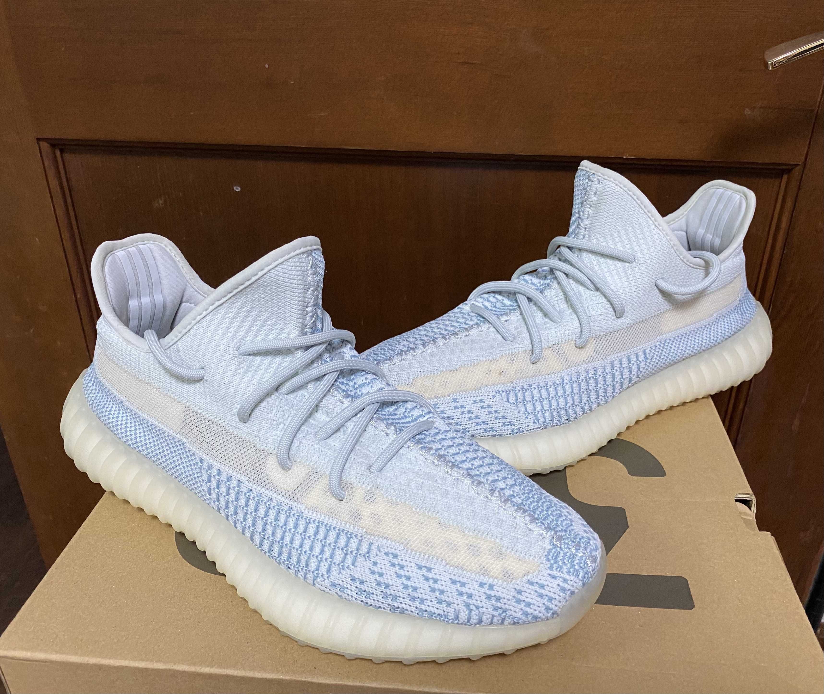 adidas YEEZY Boost 350 V2 "Cloud White"