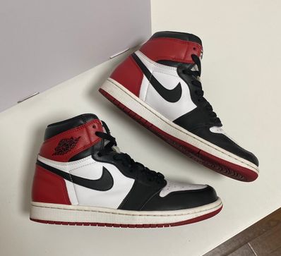 Nike Air Jordan 1 Retro High OG "Black Toe"(2016)