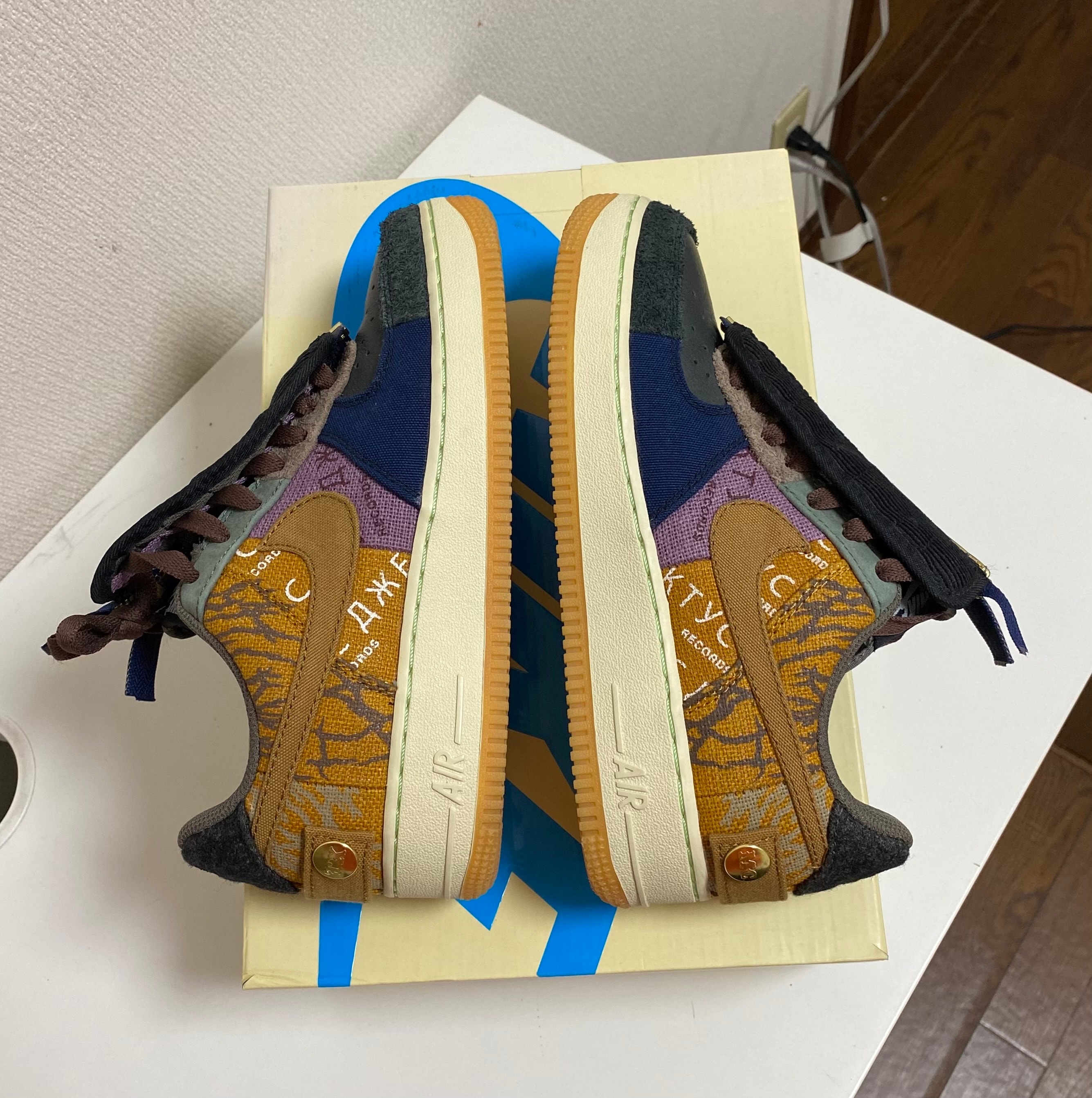 Travis Scott × Nike Air Force 1 Low Cactus Jack "Multi Color"