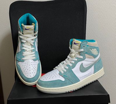 Nike Air Jordan 1 Retro High OG "Turbo Green"