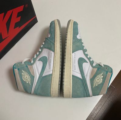 Nike Air Jordan 1 Retro High OG "Turbo Green"