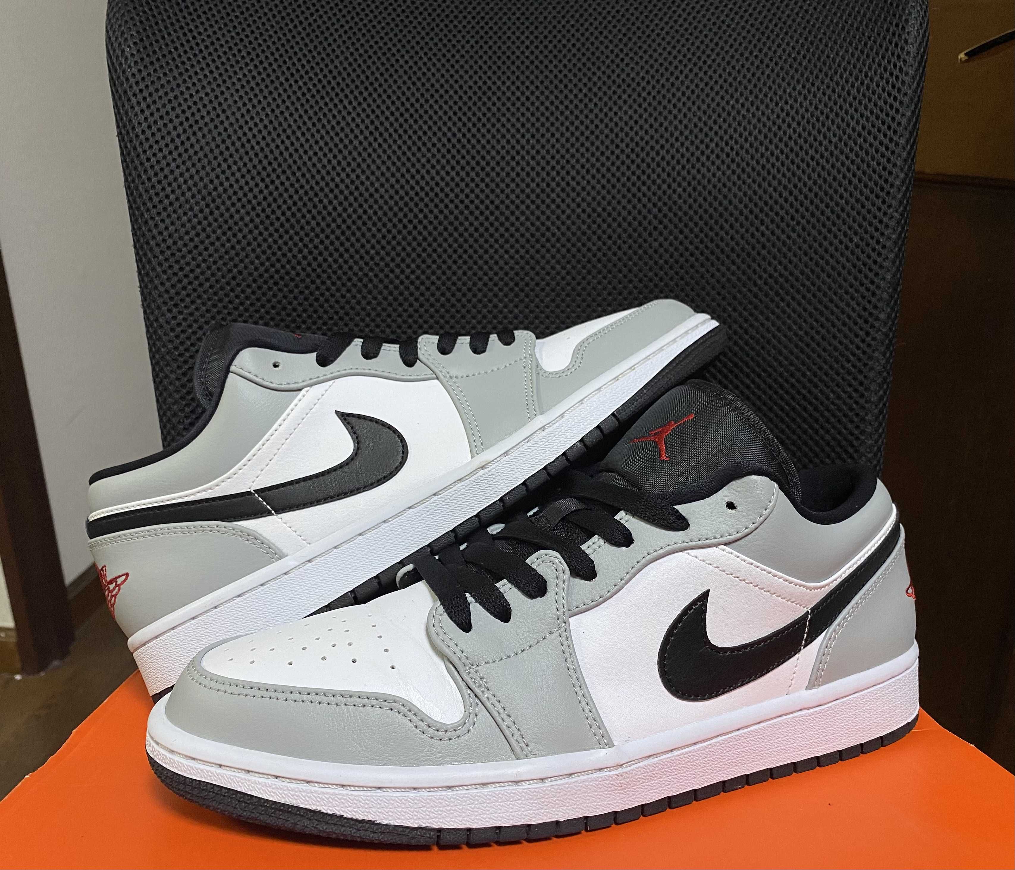 NIKE AIR JORDAN 1 LOW "LIGHT SMOKE GREY"