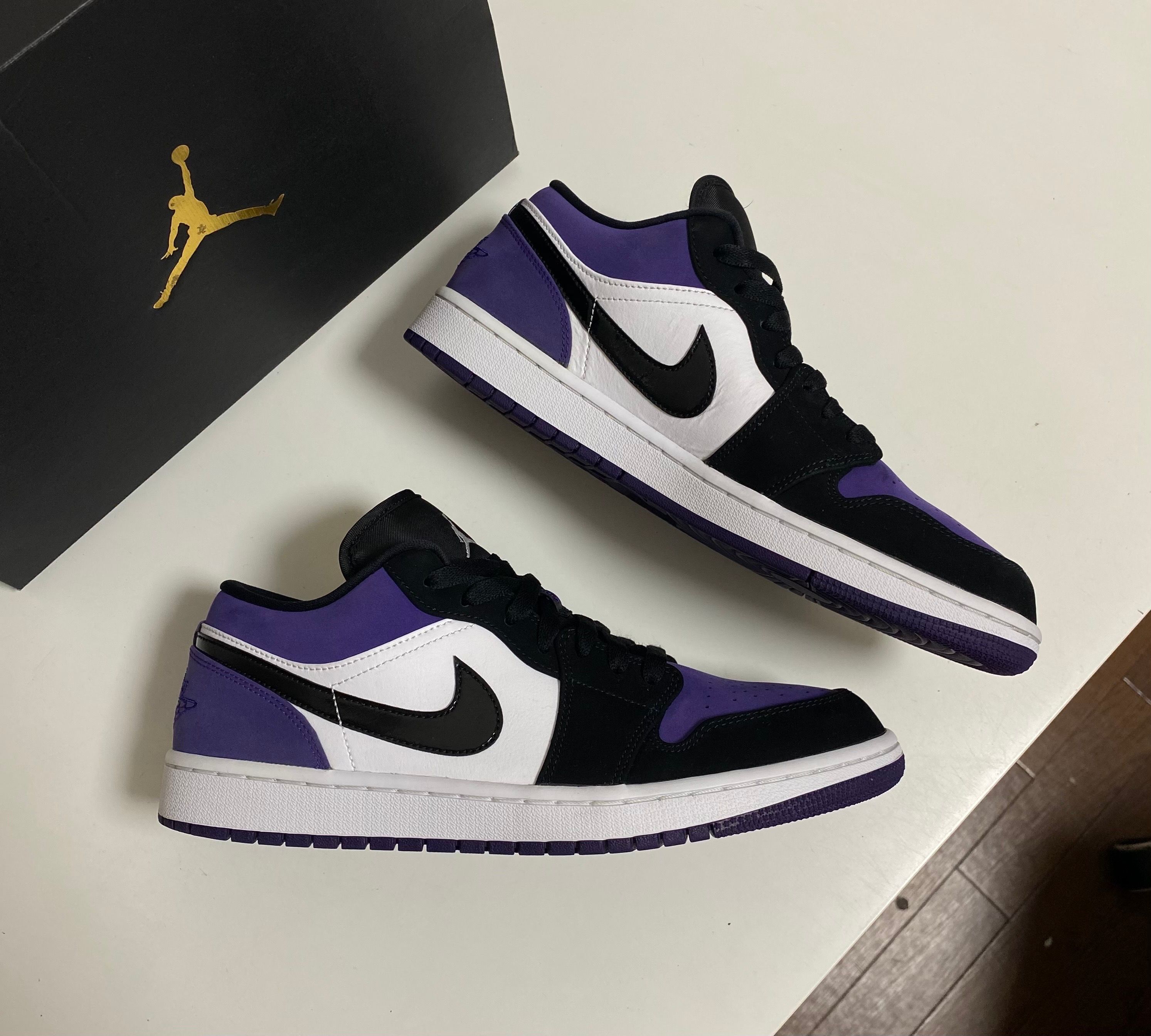 Nike Air Jordan 1 Retro Low "White/Black/Court Purple"