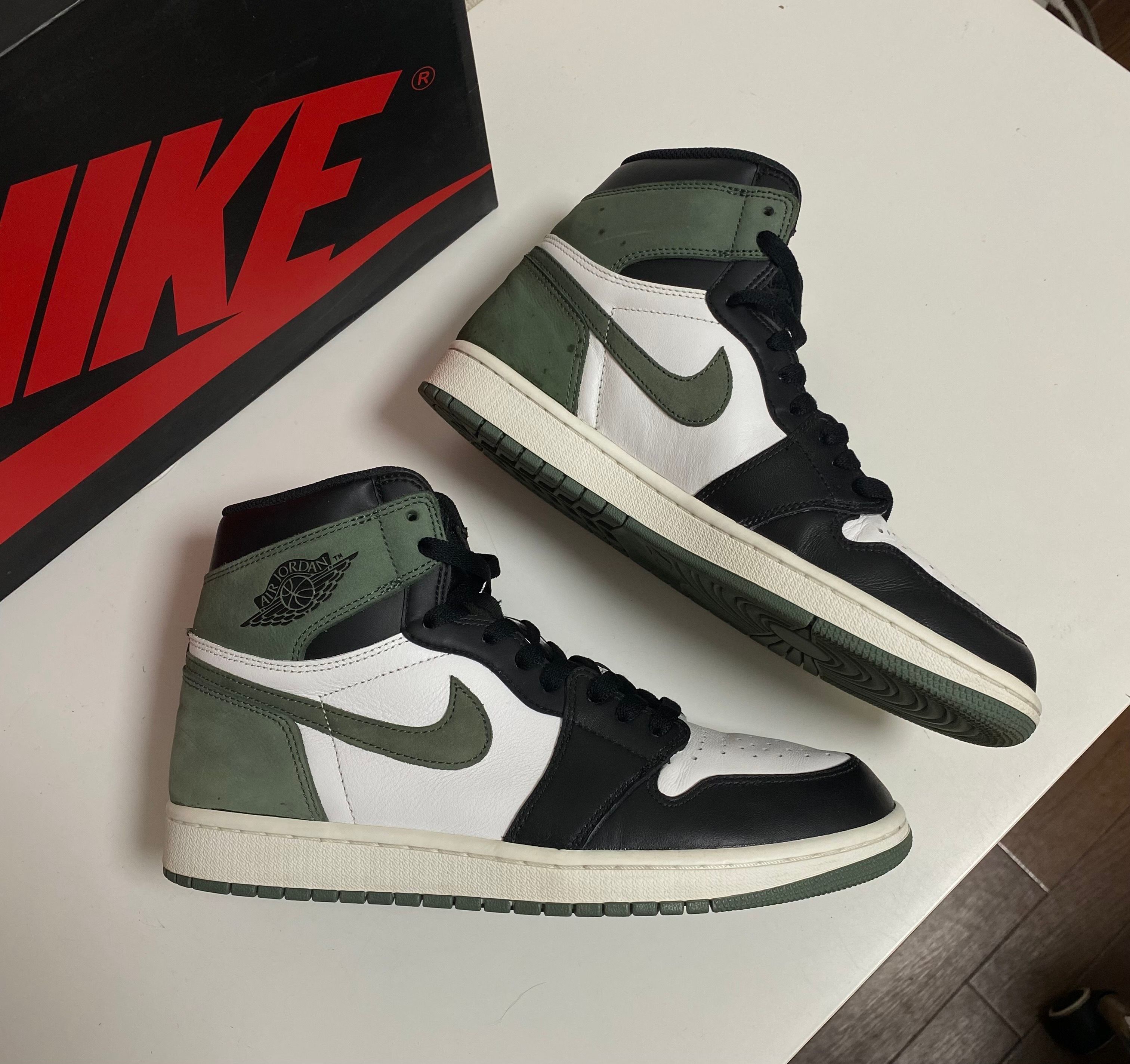 Nike Air Jordan 1 Retro High "Clay Green"