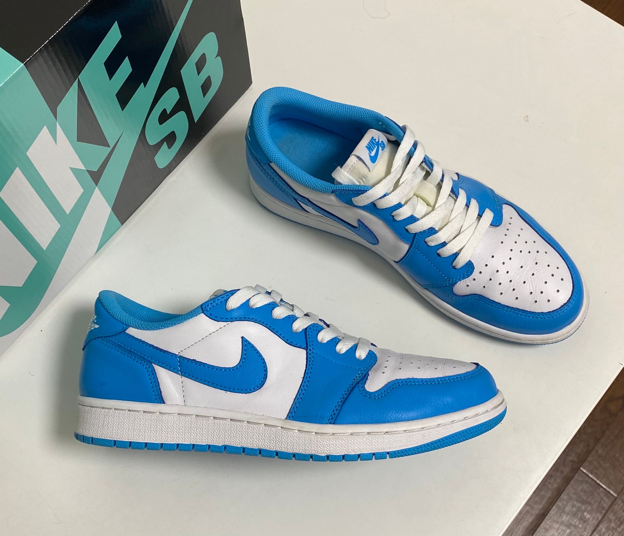 Nike SB Air Jordan 1 Low "UNC"