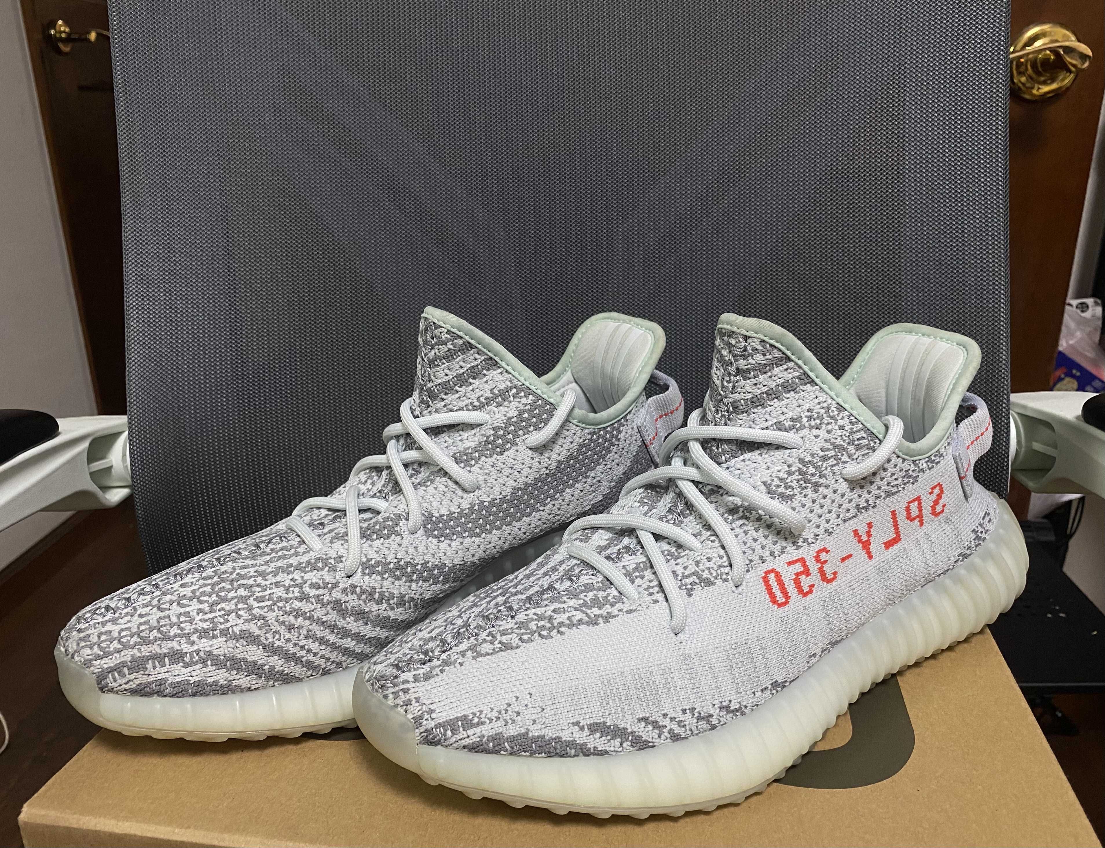 adidas YEEZY Boost 350 V2 "Blue Tint"