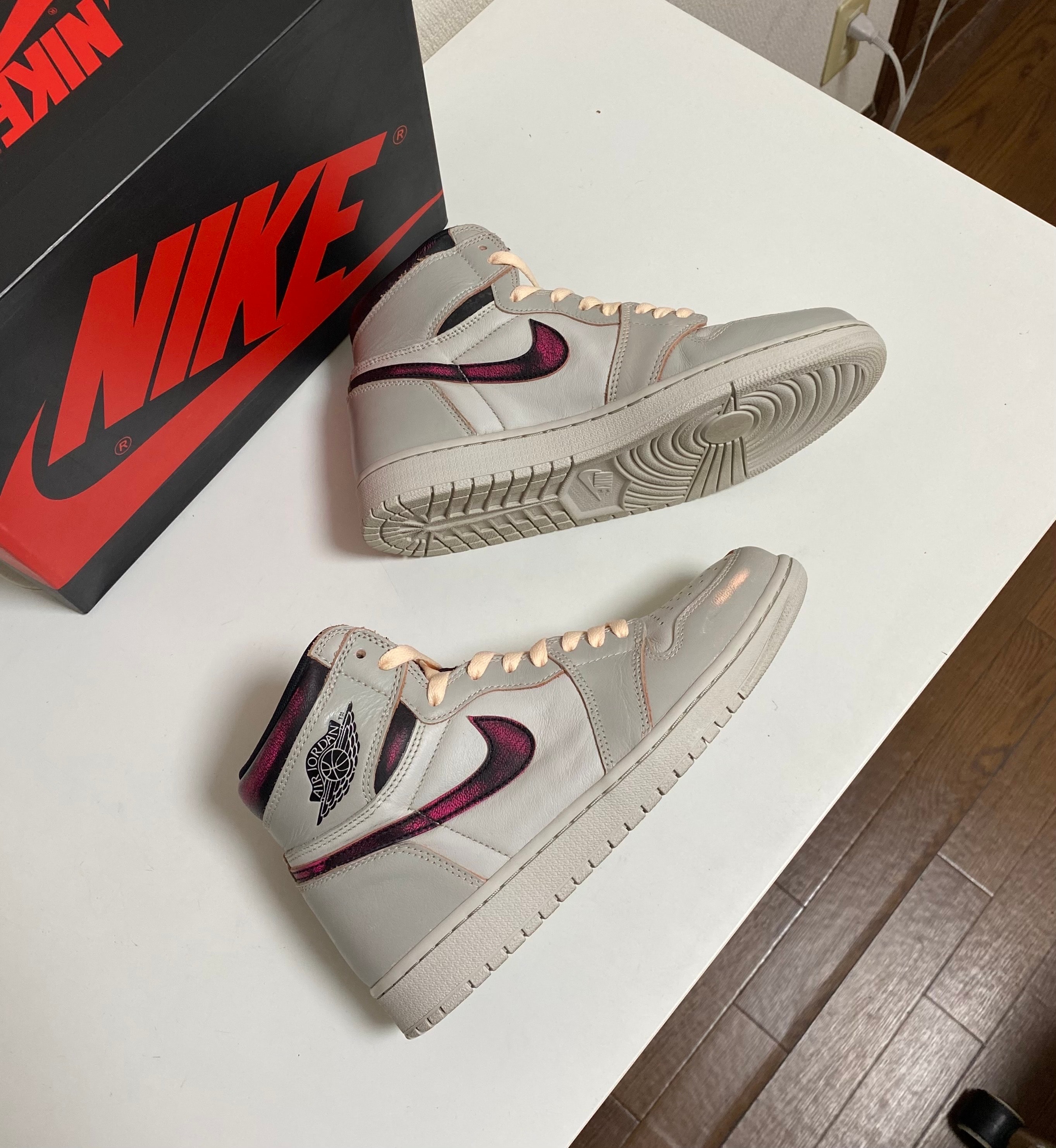 Nike SB × Air Jordan 1 High OG "NYC To Paris"