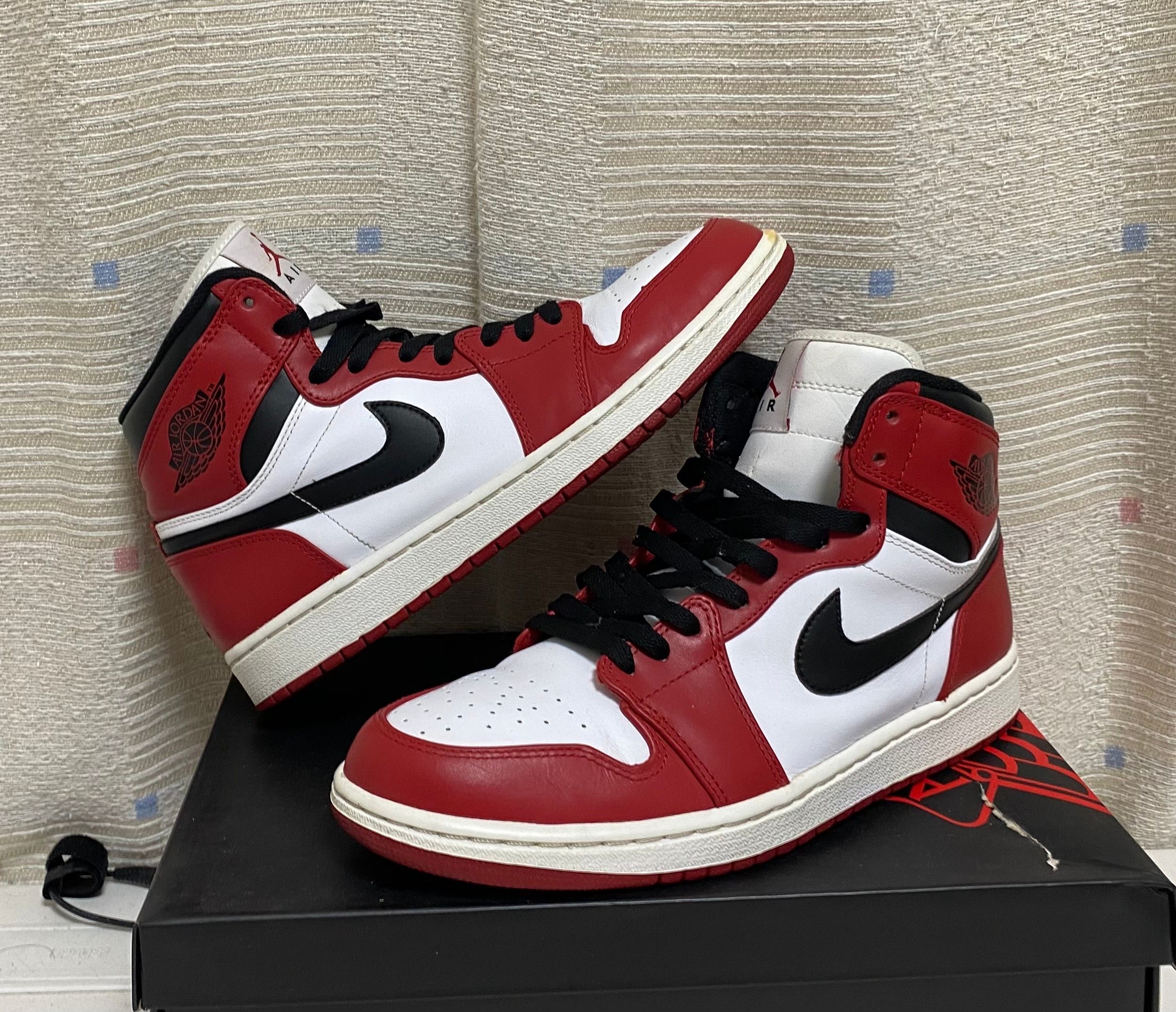 Nike Air Jordan 1 Retro High "Chicago" (2013)