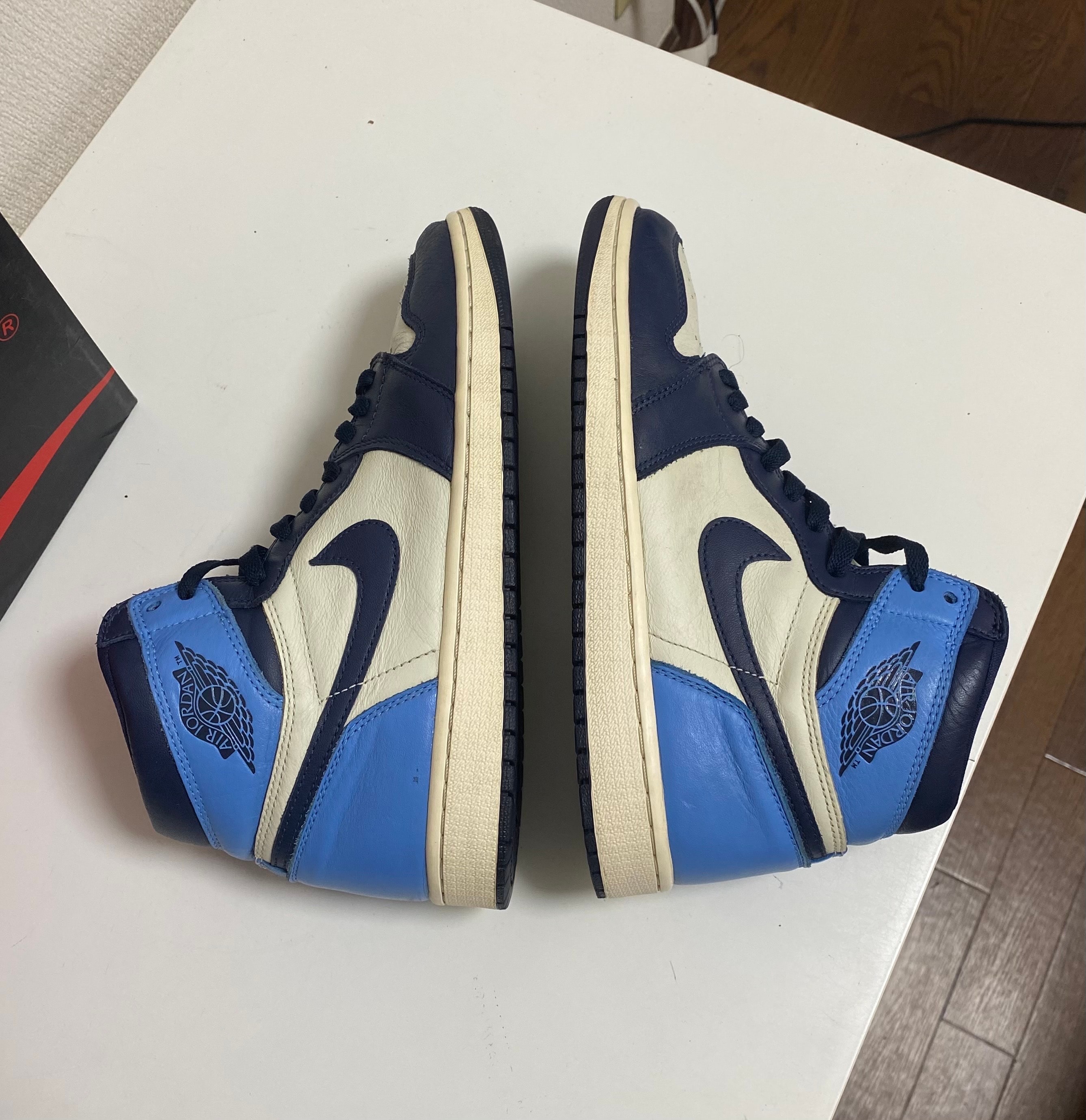 Nike Air Jordan 1 Retro High OG "Obsidian/University Blue"