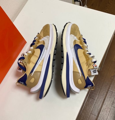 Sacai × Nike Vapor Waffle "Sesame And Blue Void"