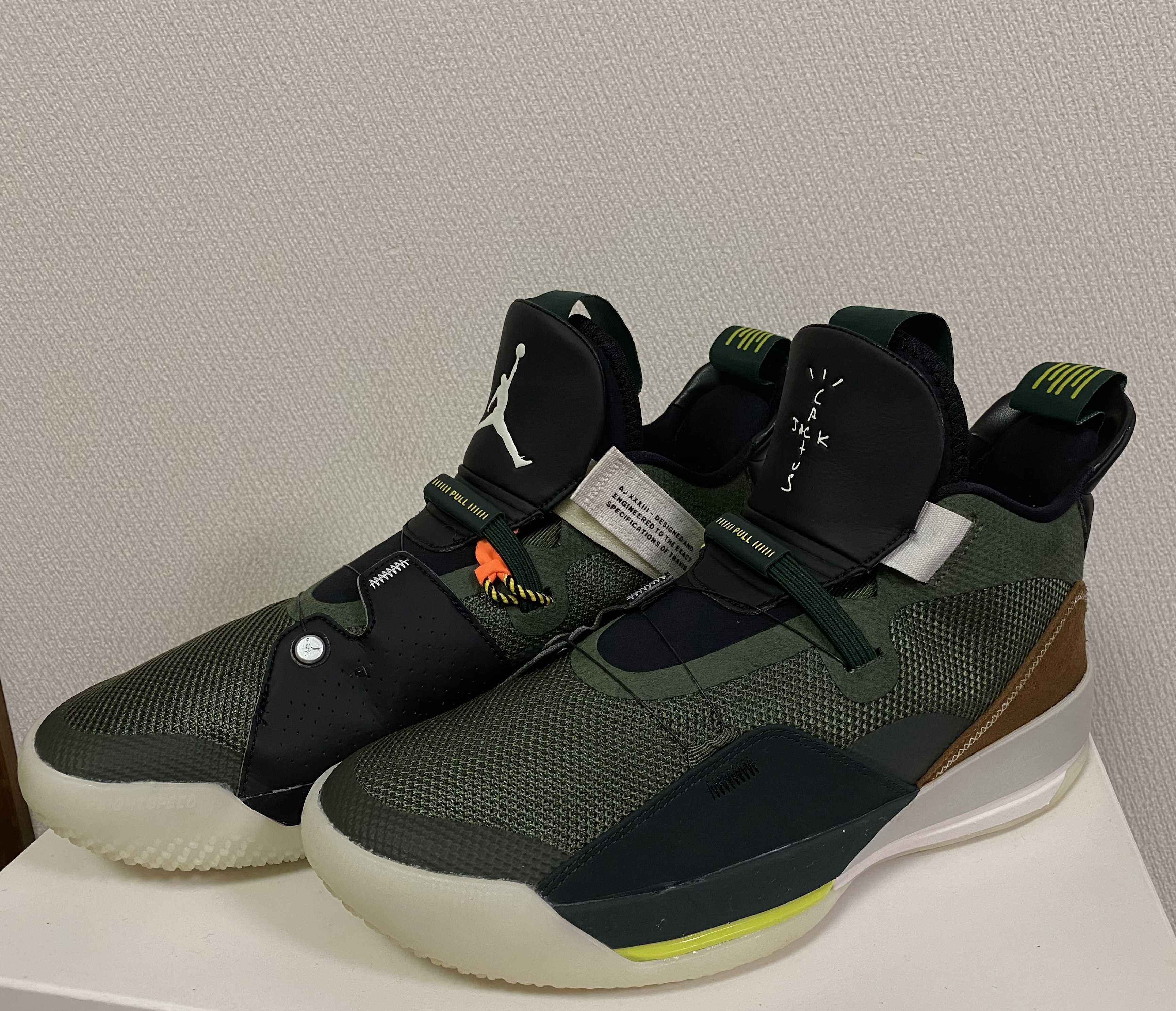Travis Scott × Nike Air Jordan 33 NRG "Cactus Jack"