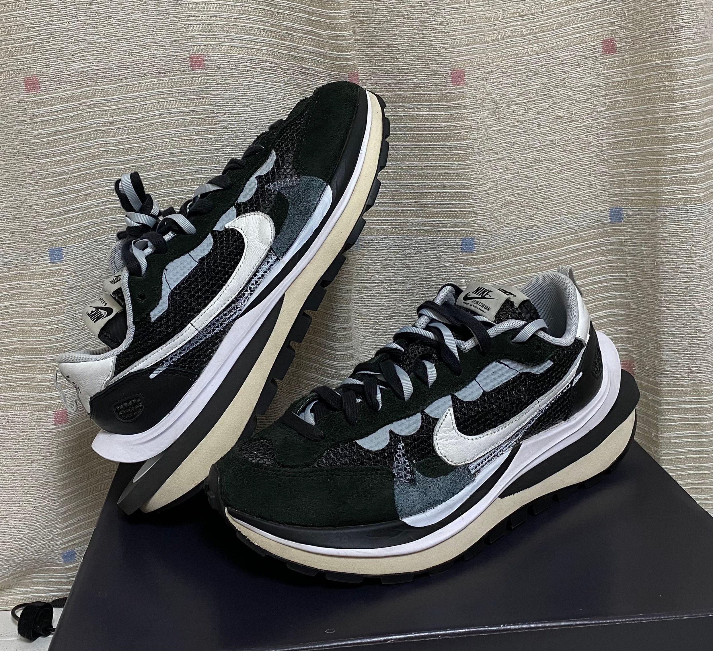 sacai × Nike Vapor Waffle "Black and White"