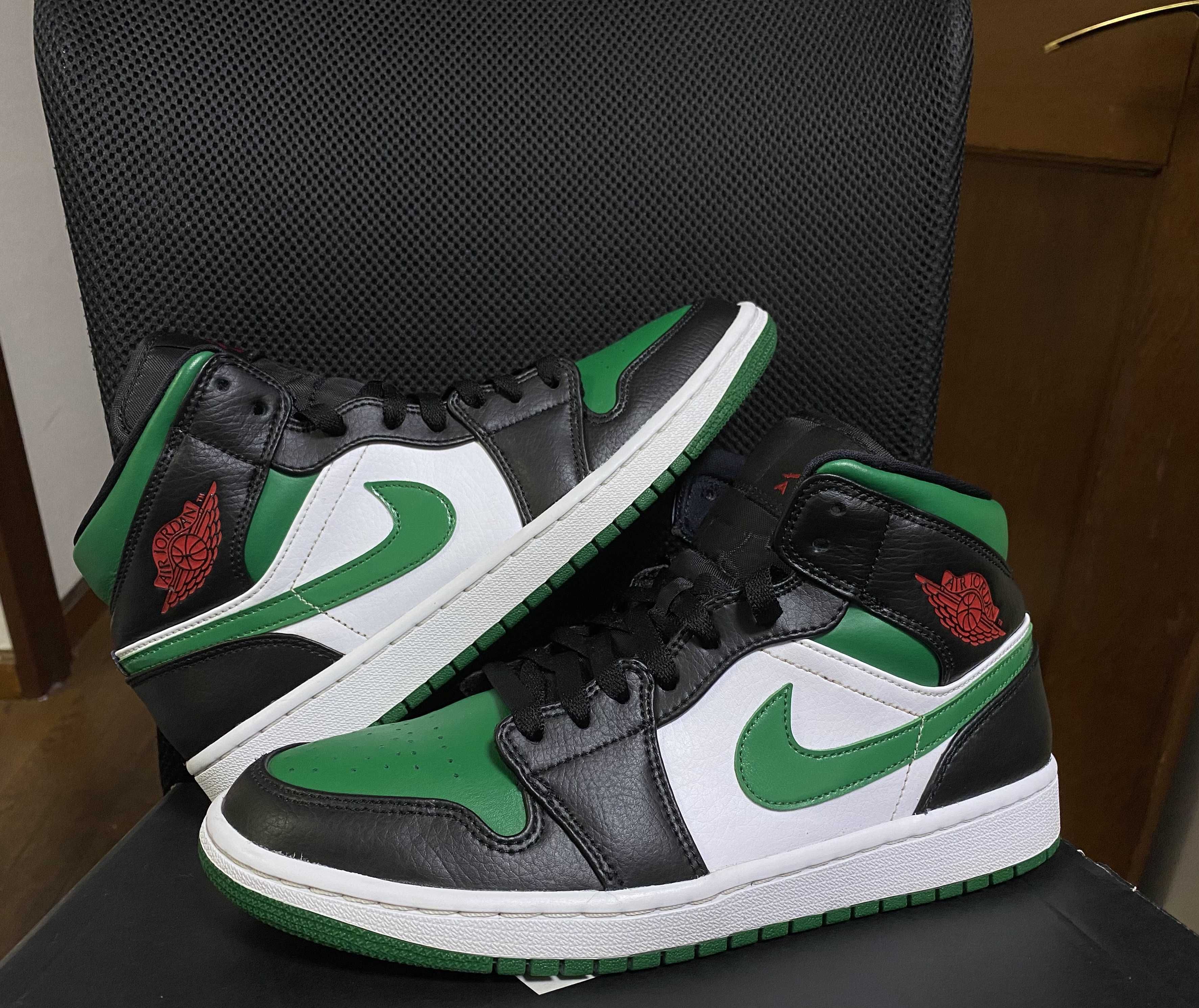 NIKE AIR JORDAN 1 MID "PINE GREEN"