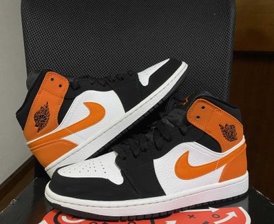 NIKE AIR JORDAN 1 MID "SHATTERED BACKBOARD"