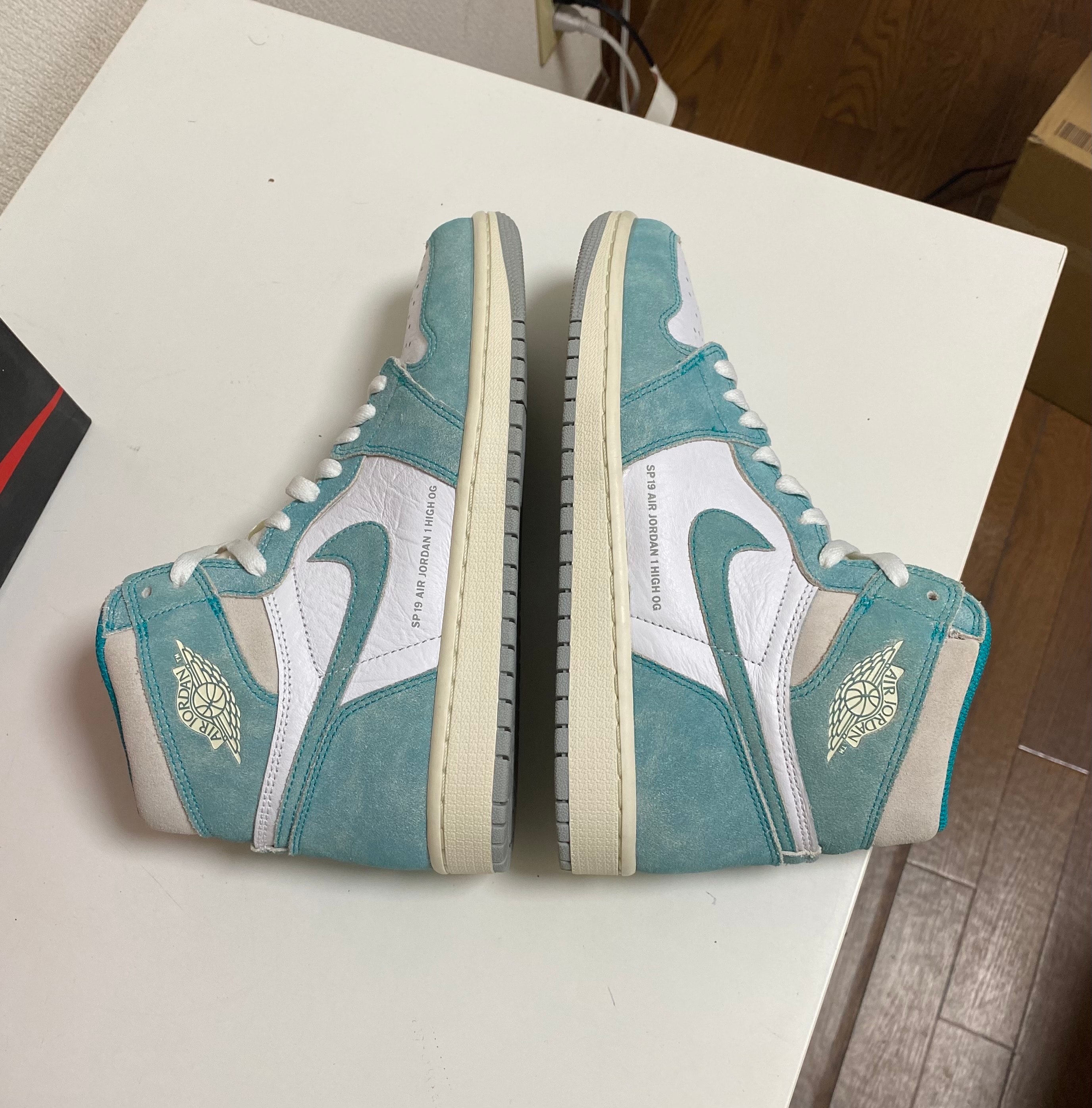 Nike Air Jordan 1 Retro High OG "Turbo Green"