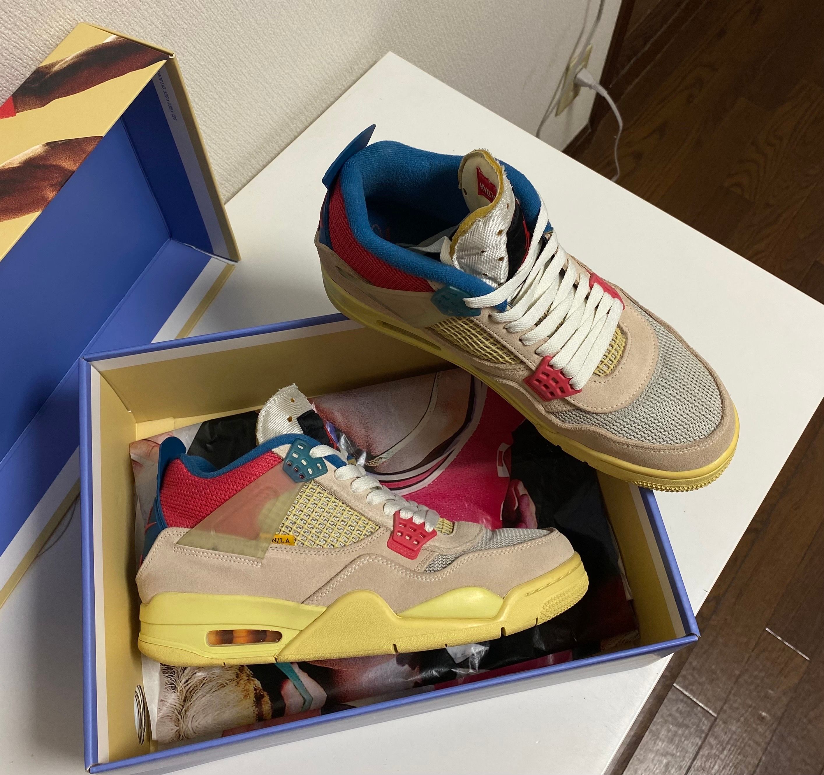 UNION × Nike Air Jordan 4 SP "Guava Ice/Light Fusion Red"