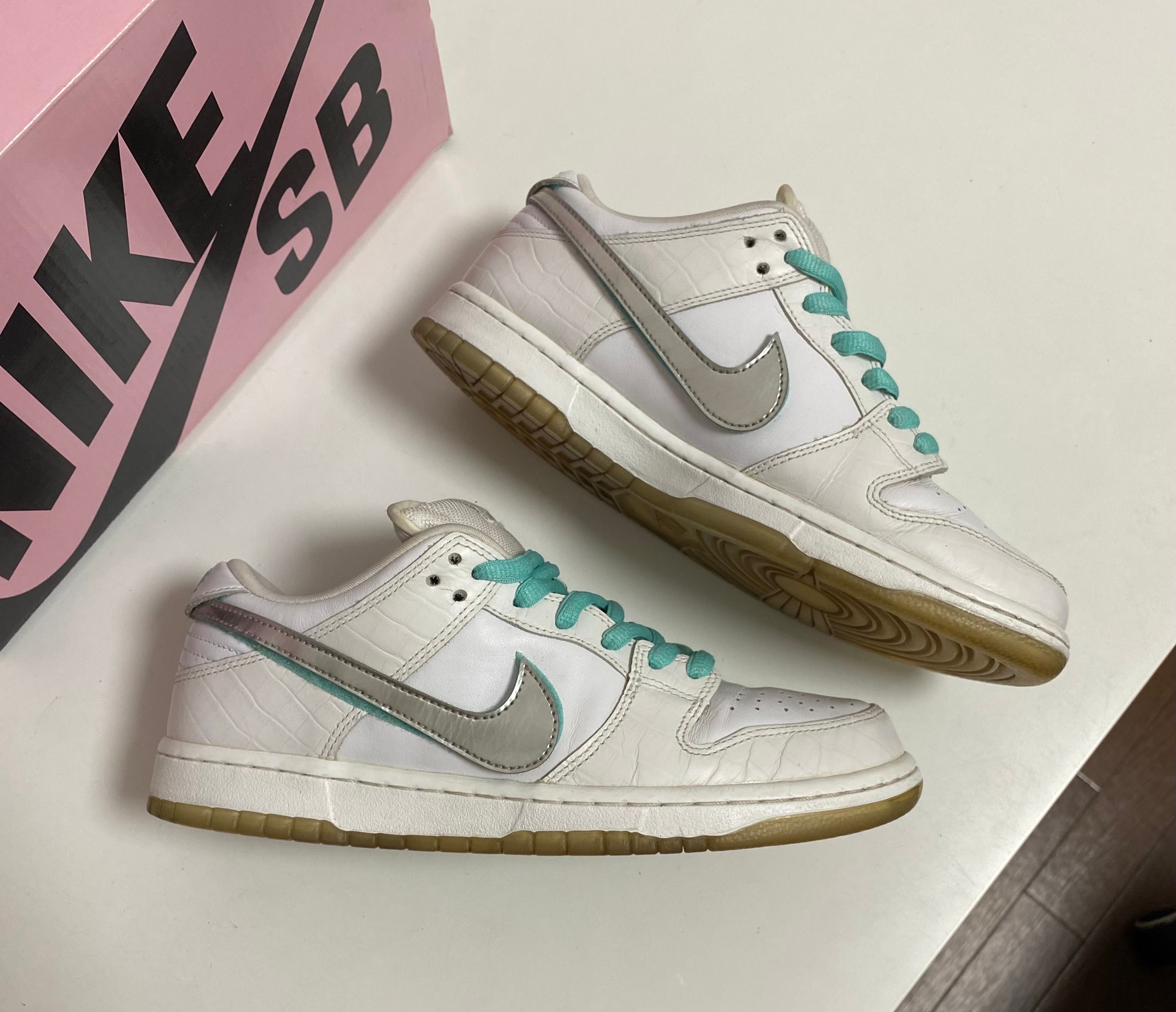 Diamond Supply Co. × Nike SB Dunk Low Pro "White"