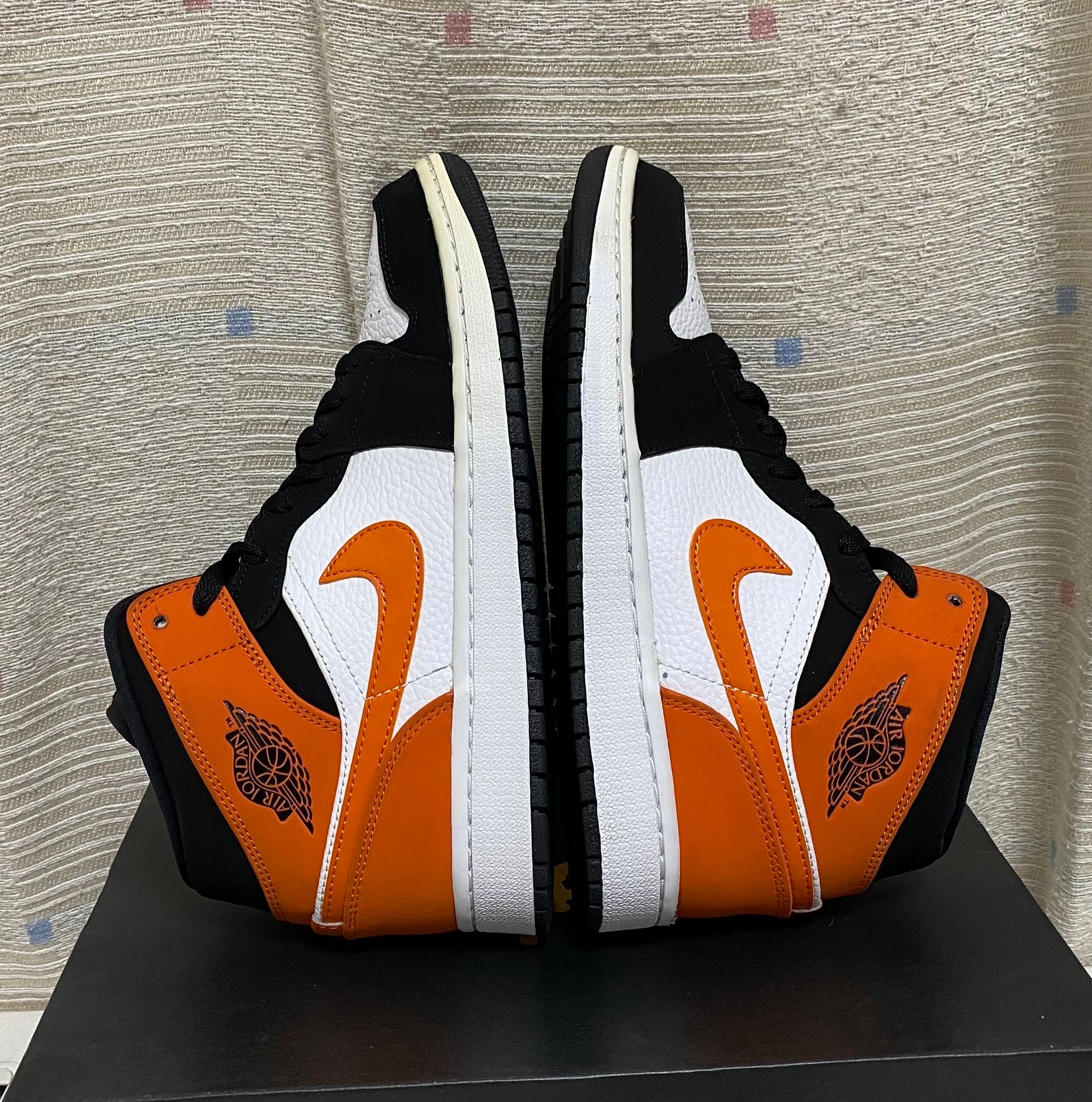 NIKE AIR JORDAN 1 MID "SHATTERED BACKBOARD"