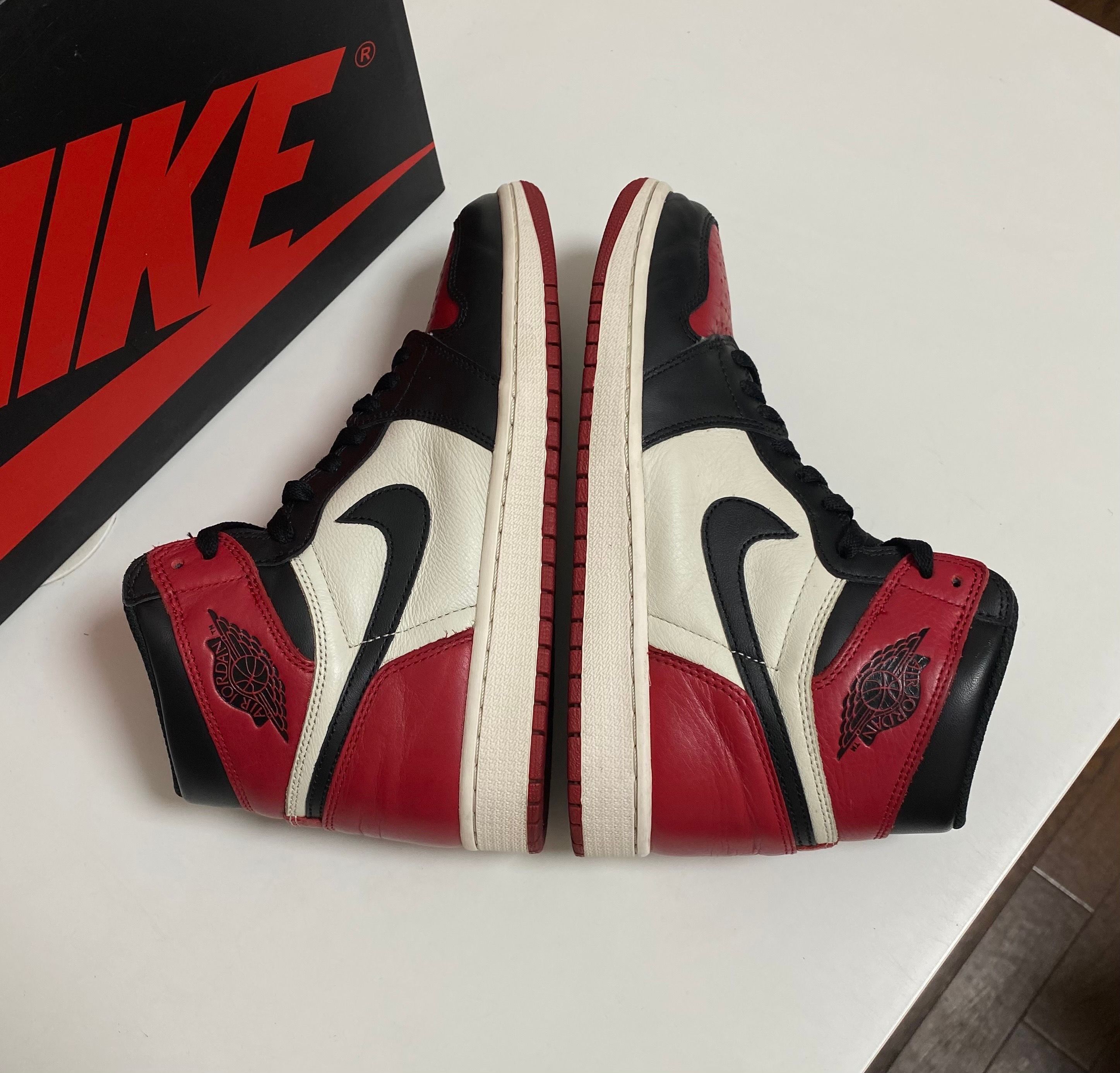 Nike Air Jordan 1 Retro High OG "Bred Toe"