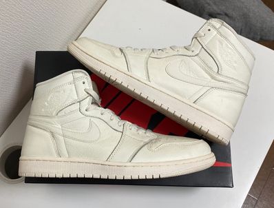 Nike Air Jordan 1 Retro High OG "Sail"