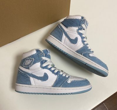 Nike Women's Air Jordan 1 High OG "Denim"