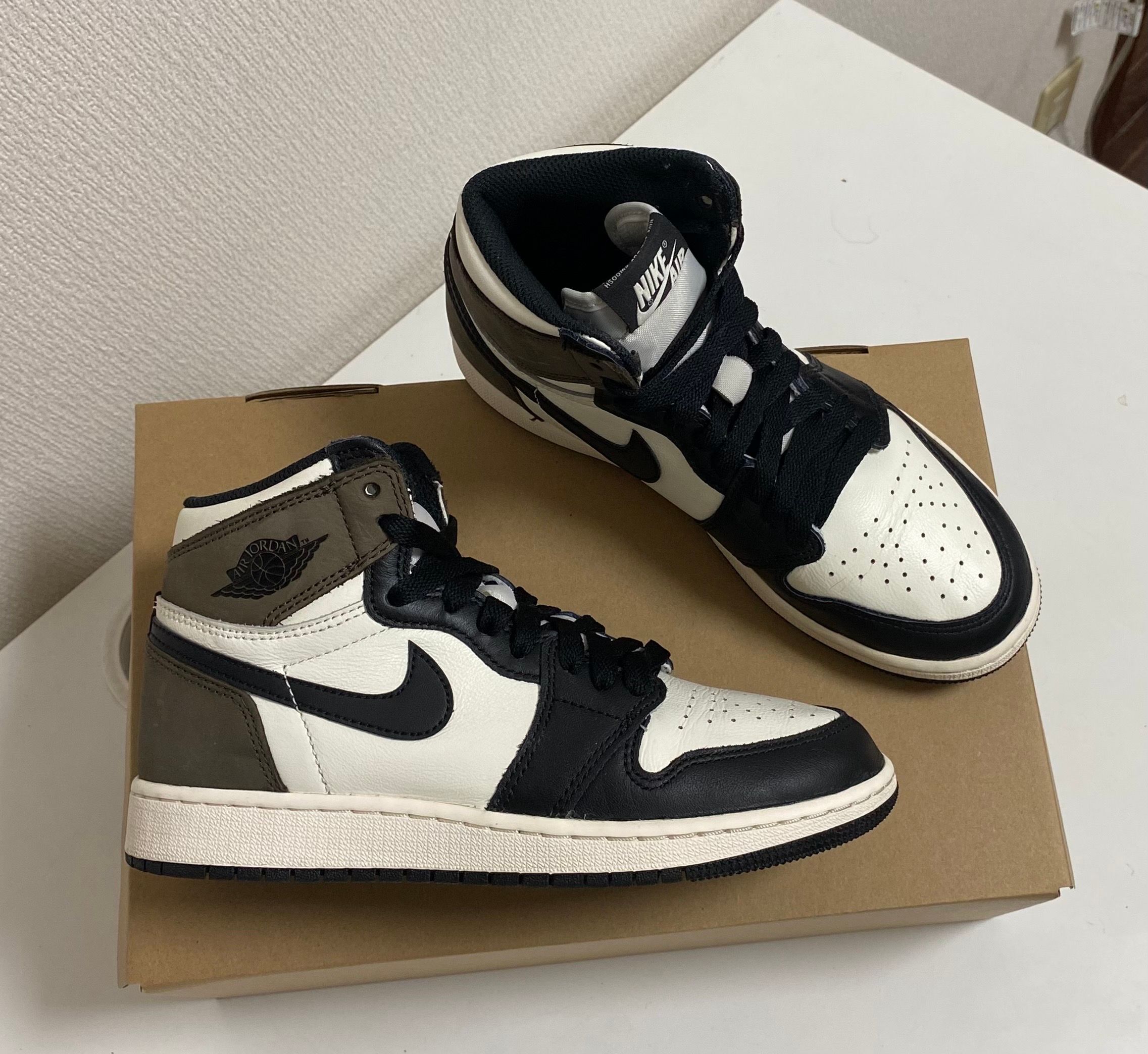 Nike GS Air Jordan 1 High OG "Sail/Dark Mocha/Black"