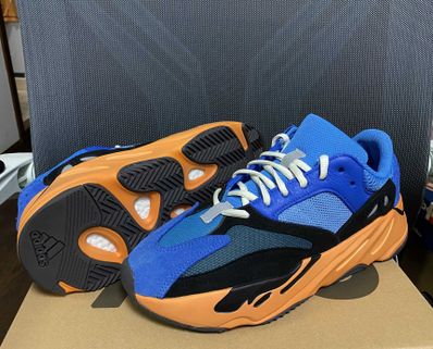 adidas YEEZY Boost 700 "Bright Blue"