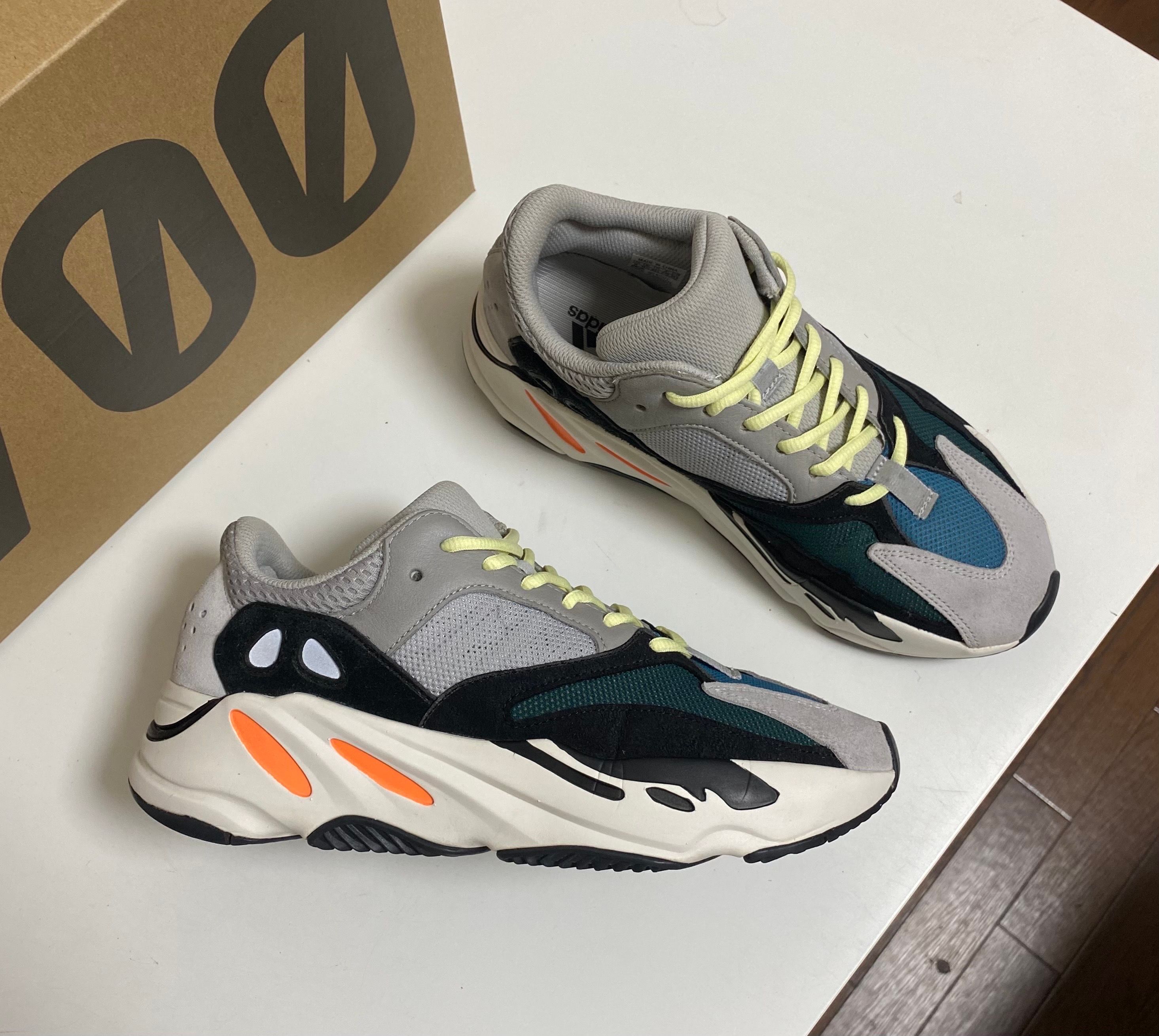 adidas YEEZY Boost 700 "Wave Runner"