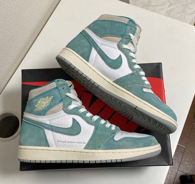 Nike Air Jordan 1 Retro High OG "Turbo Green"