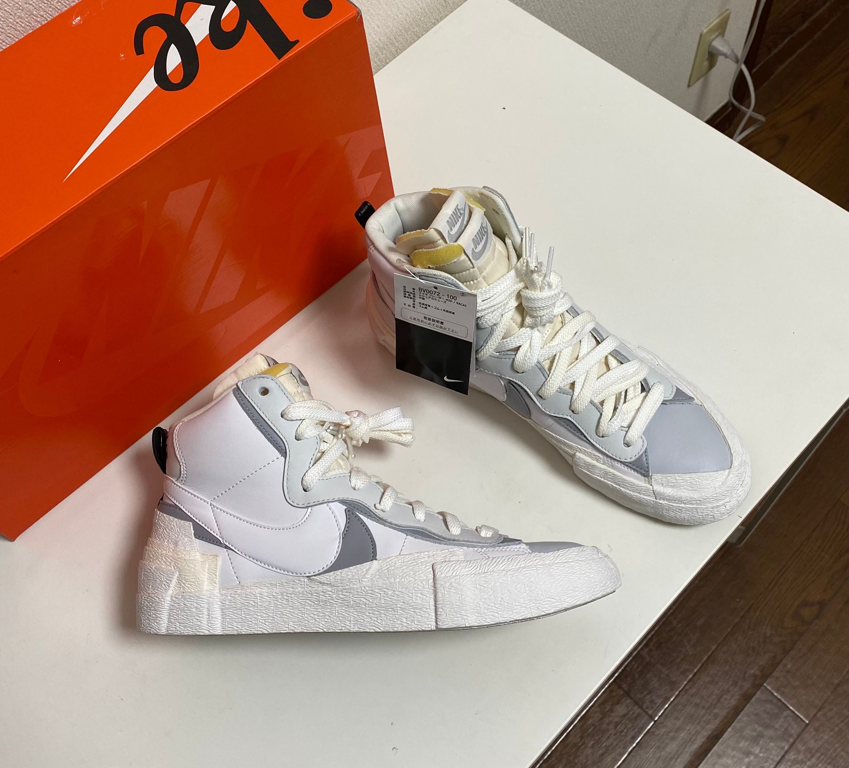sacai × NIKE BLAZER MID "WHITE/WOLF GREY"
