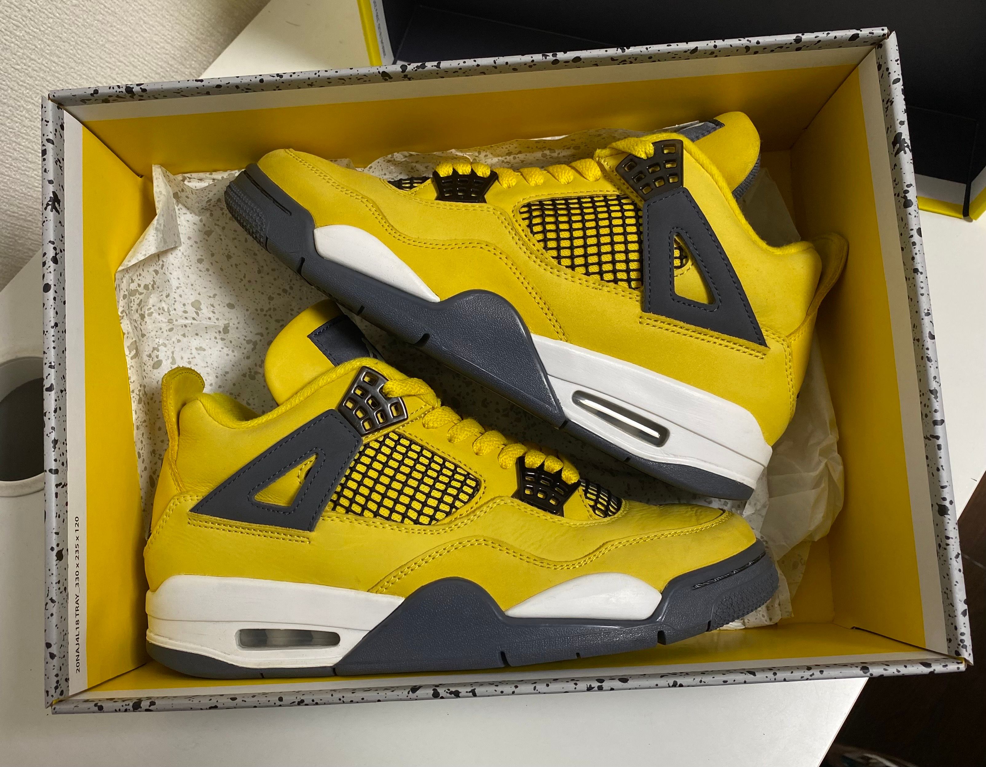 Nike Air Jordan 4 "Tour Yellow"