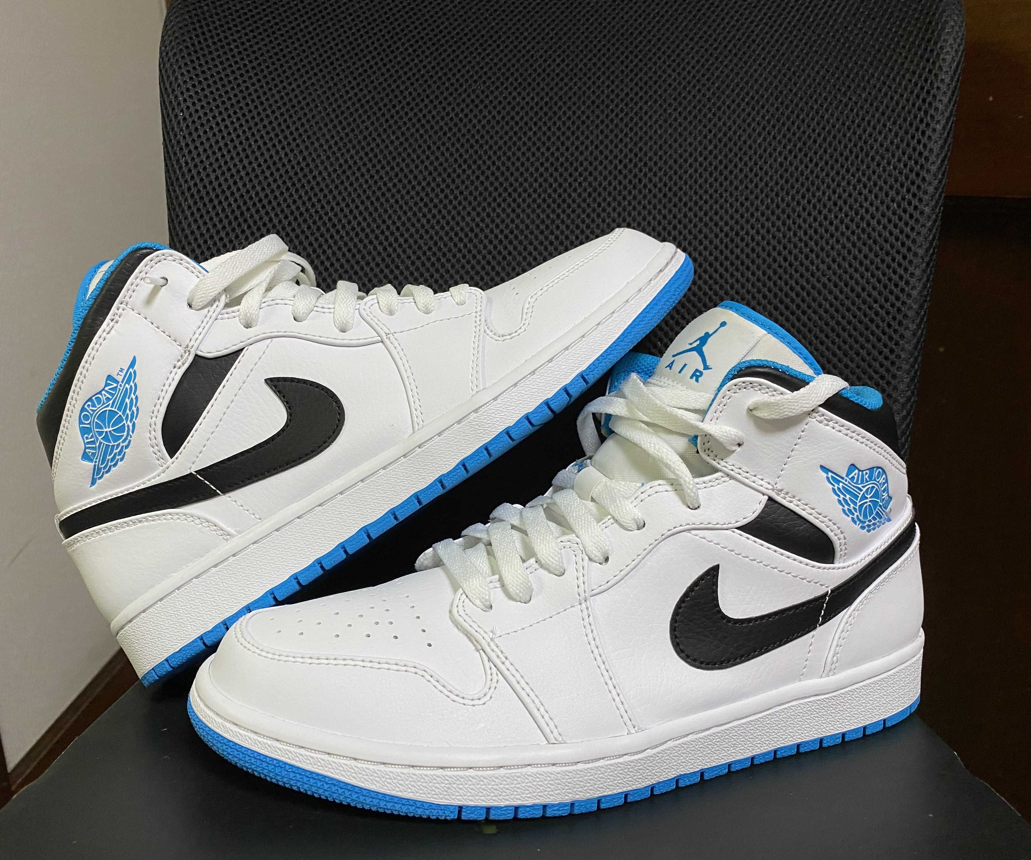 Nike Air Jordan 1 Mid "White/Laser blue"