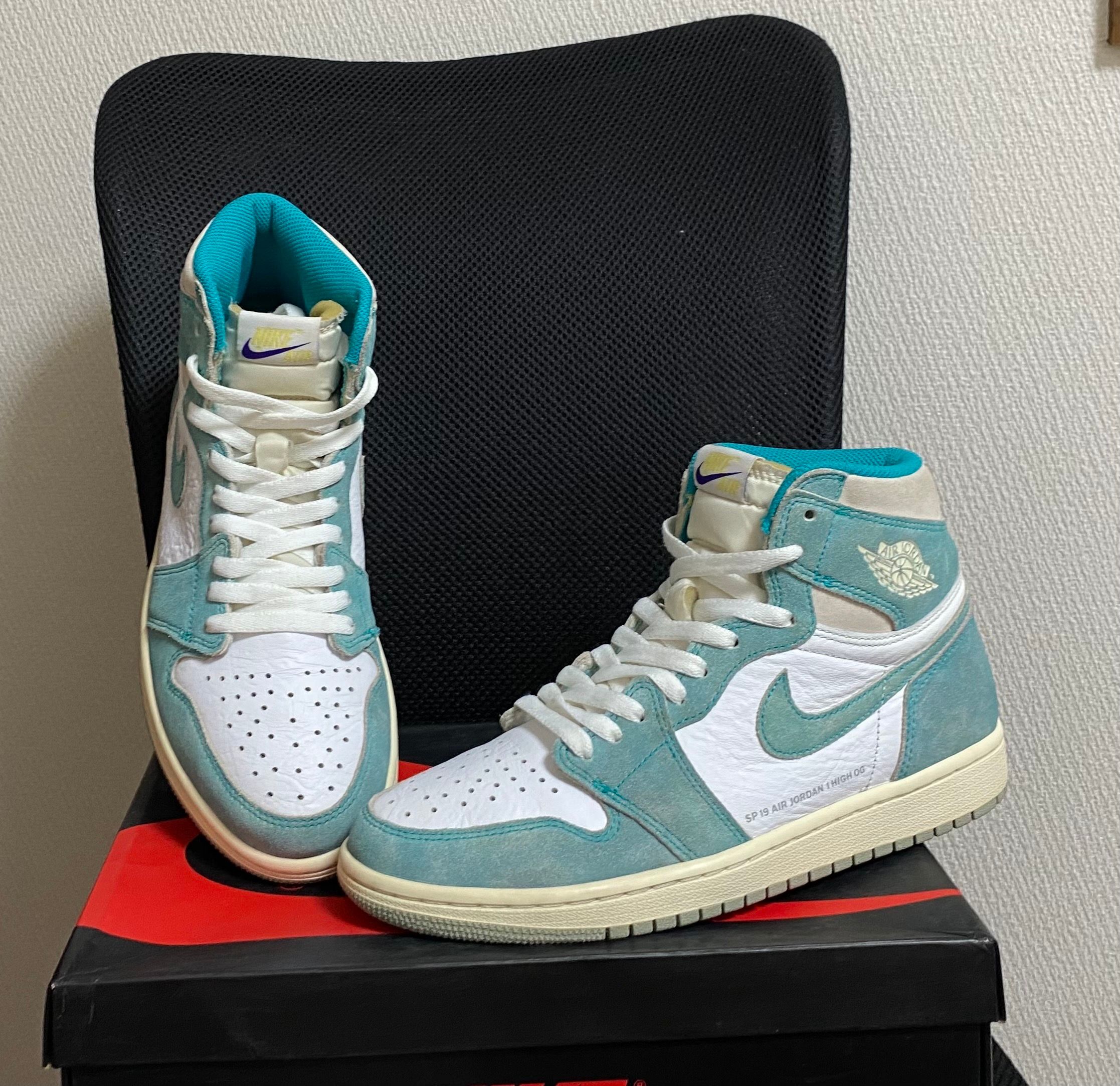 Nike Air Jordan 1 Retro High OG "Turbo Green"