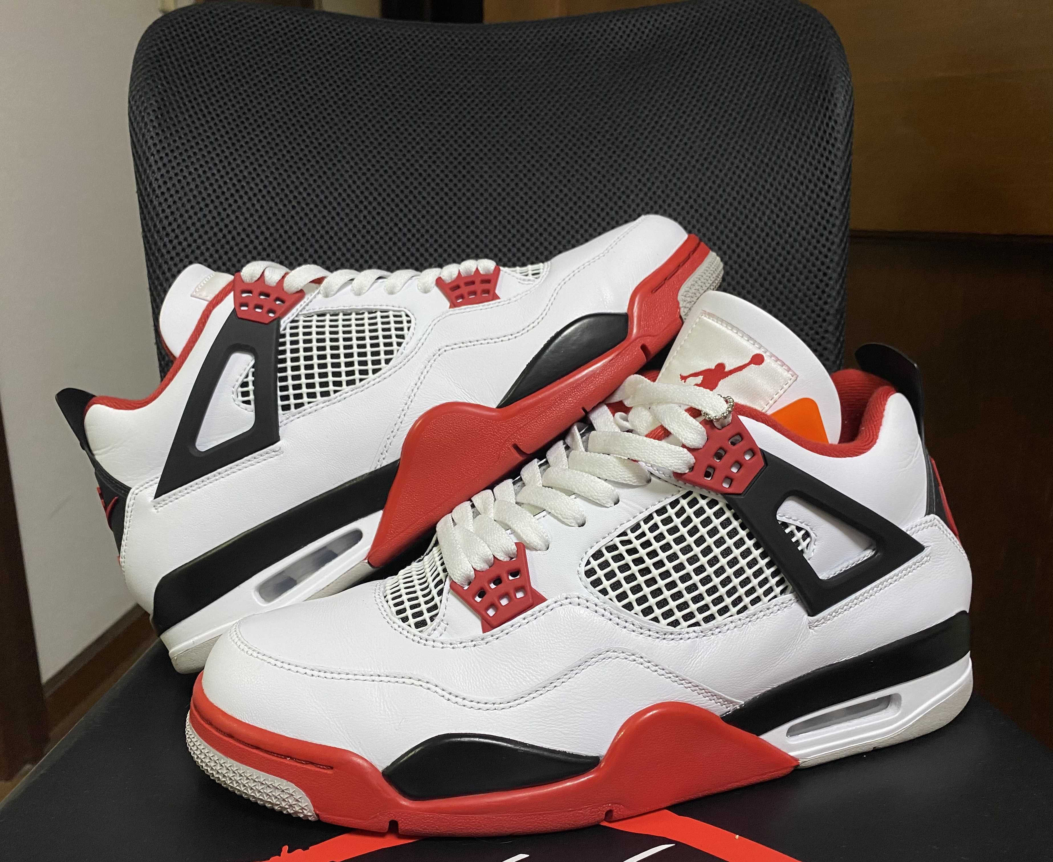 Nike Air Jordan 4 Retro OG "Fire Red" (2020)
