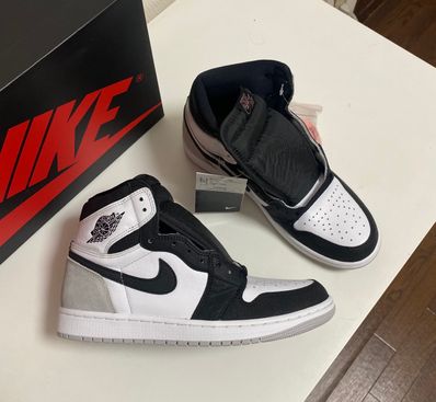 Nike Air Jordan 1 High OG "Bleached Coral"