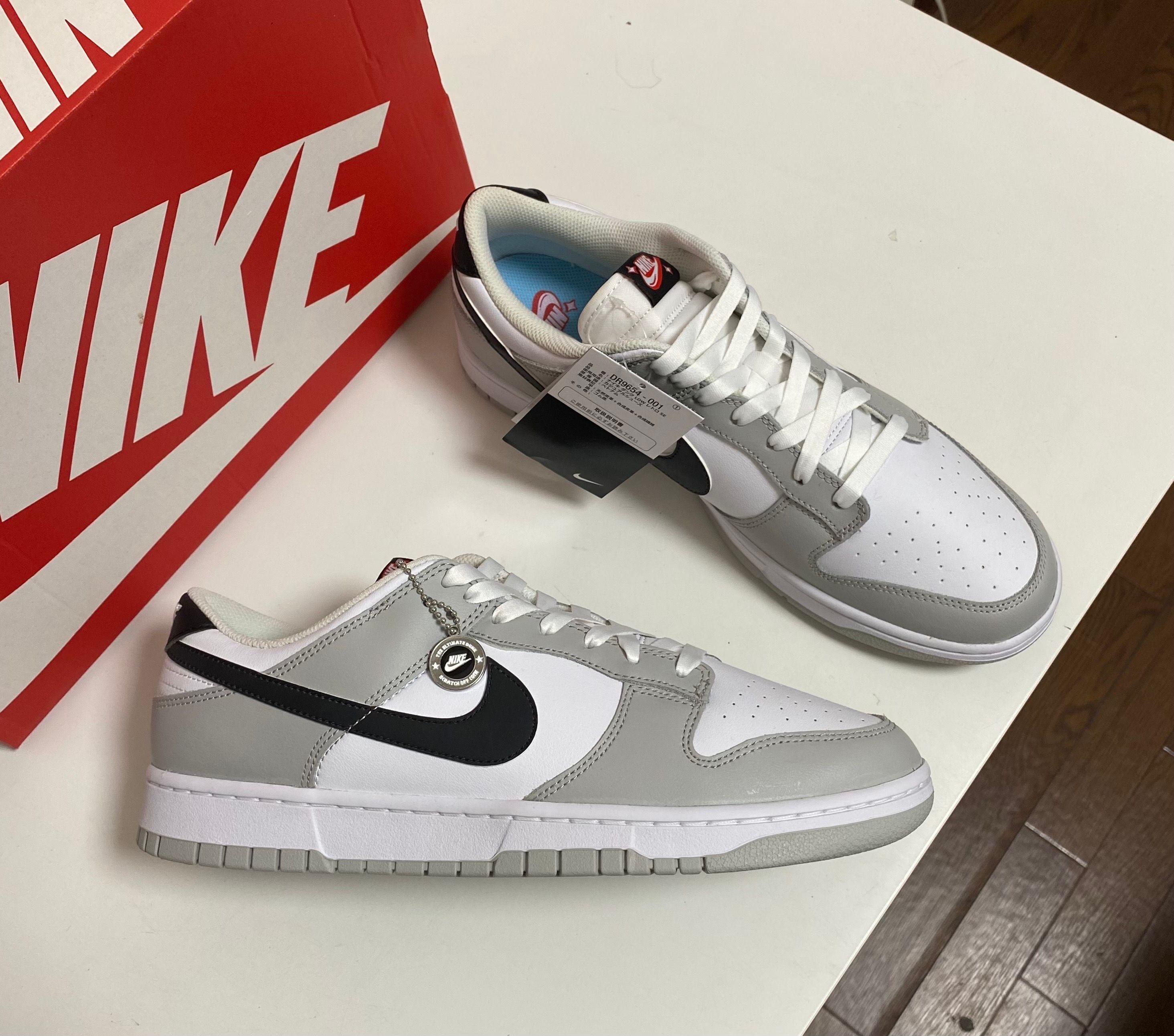 Nike Dunk Low SE Lottery "Grey Fog/Light Crimson"