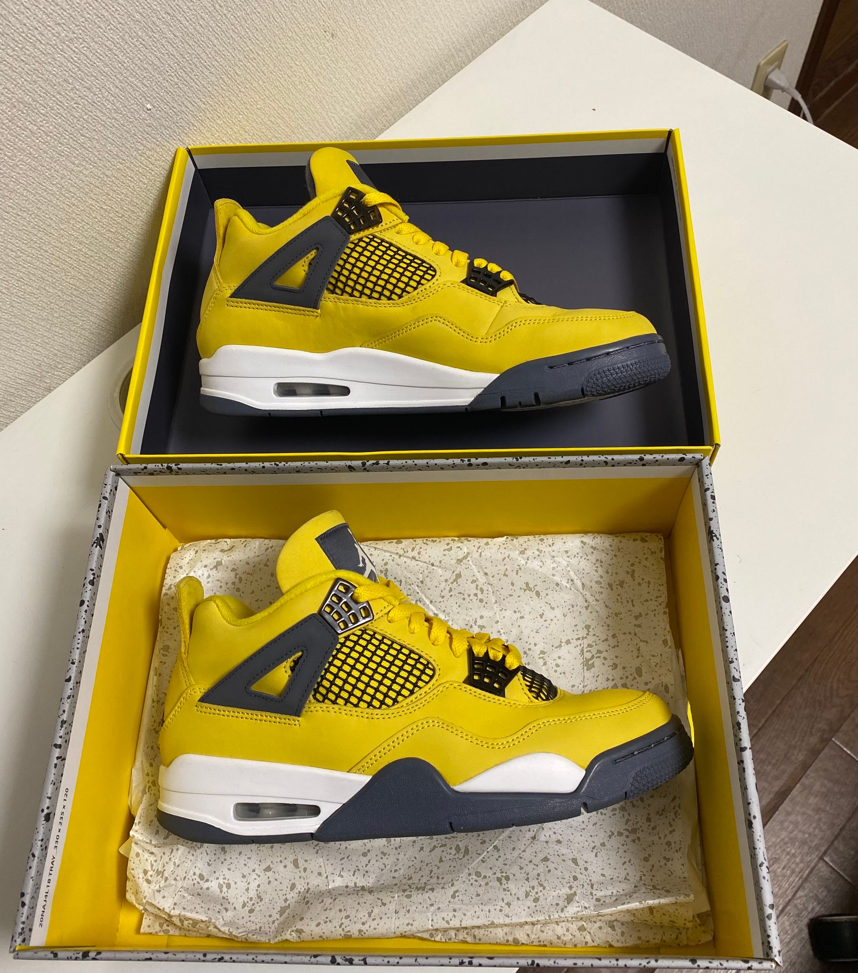 Nike Air Jordan 4 "Tour Yellow"