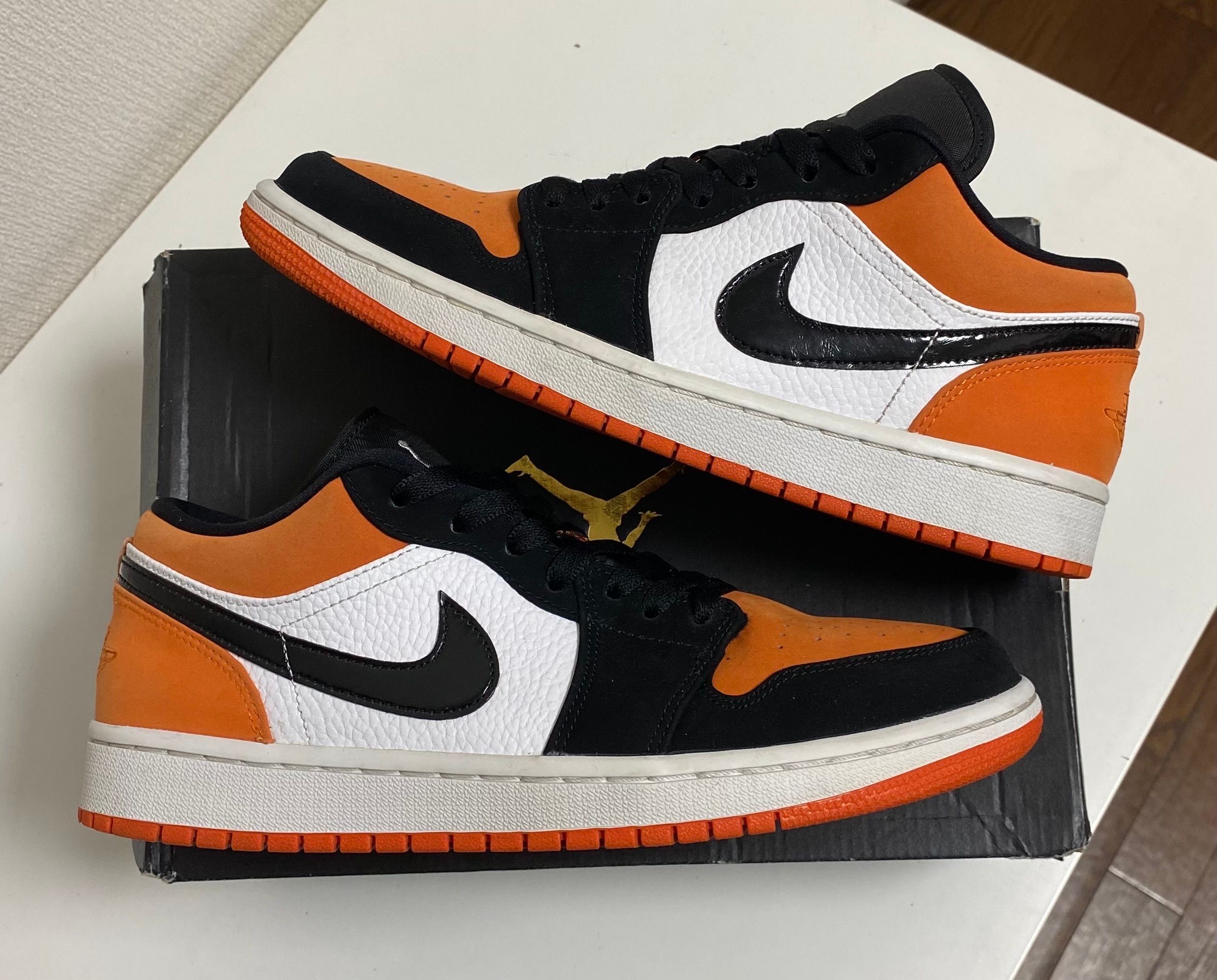 Nike Air Jordan 1 Low "Shattered Backboard"
